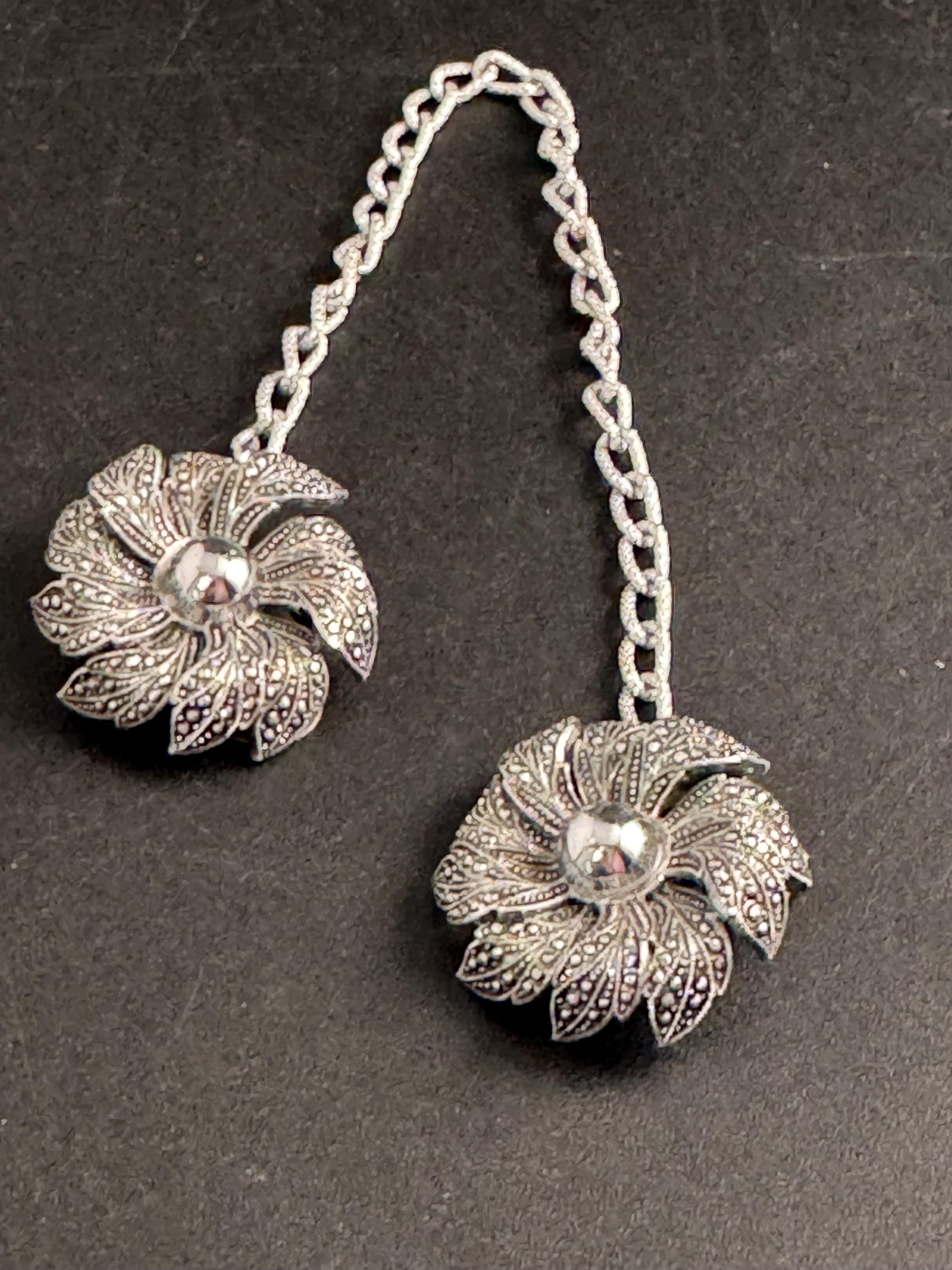 vintage sweater guards, cloak clips silver tone clothing accessory