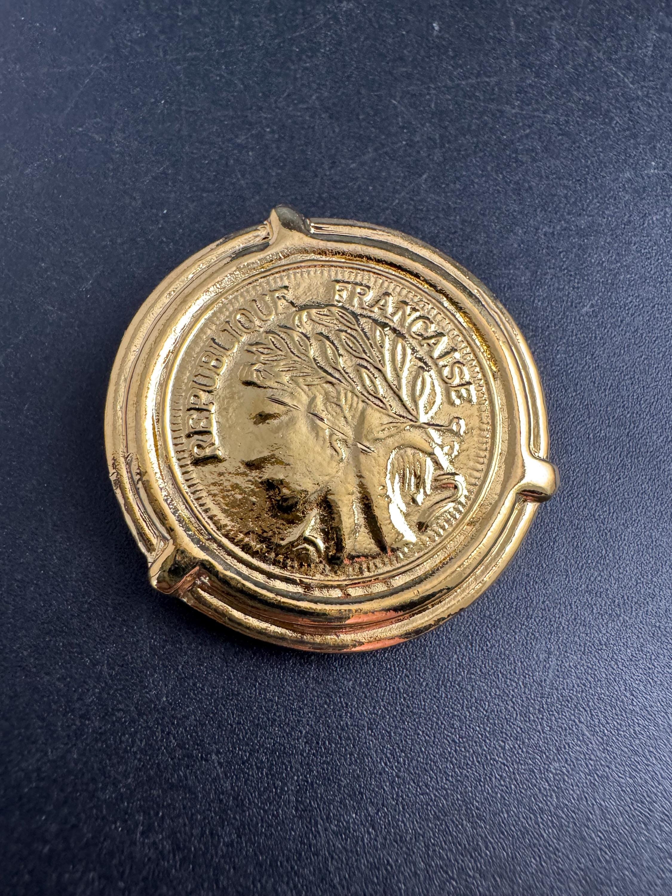 Gold coin Scarf Clip ring , vintage gold French old shop stock