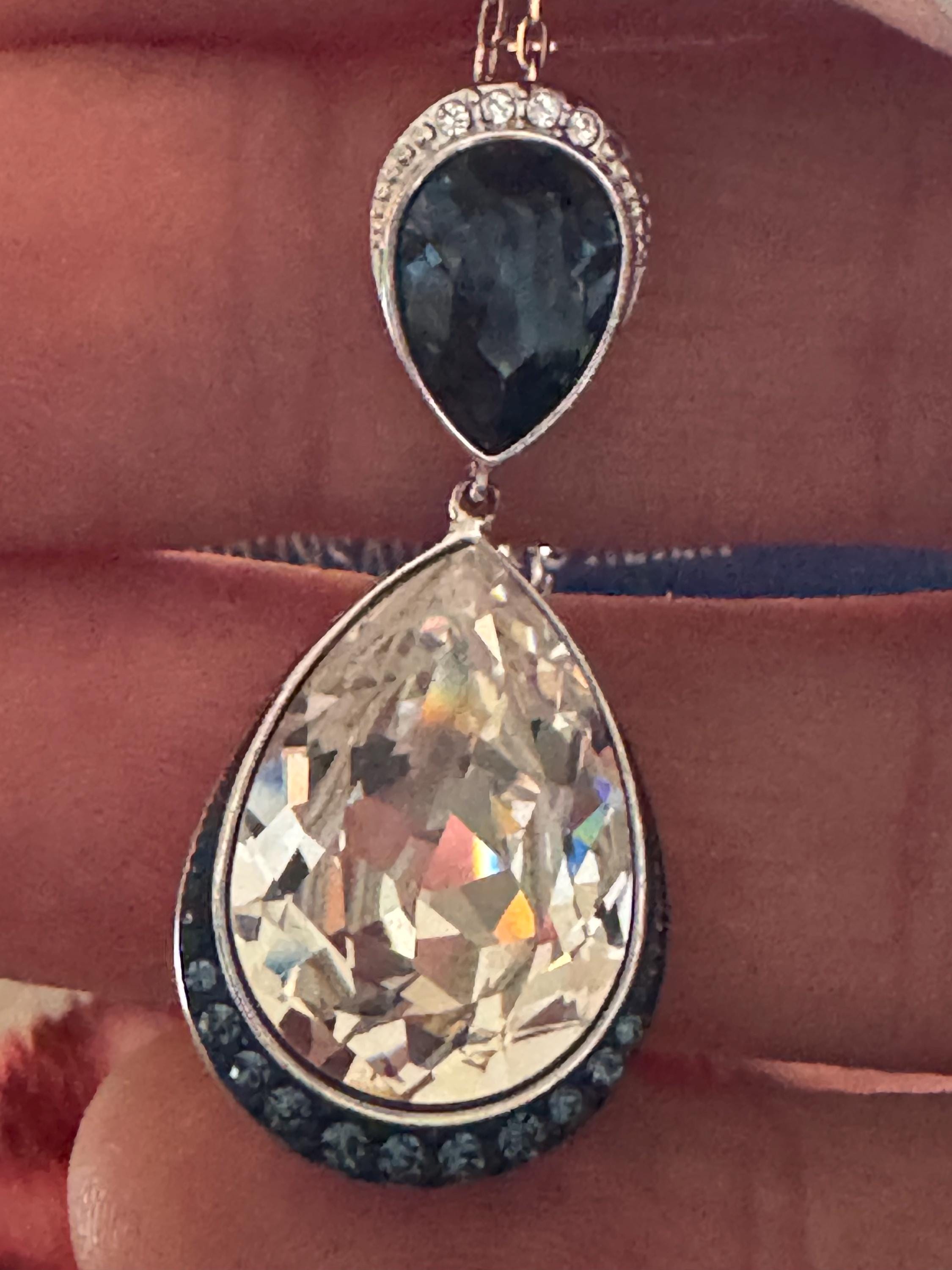 Swarovski Crystal FEEL sapphire pendant, model 5217775 boxed teardrop necklace fully signed