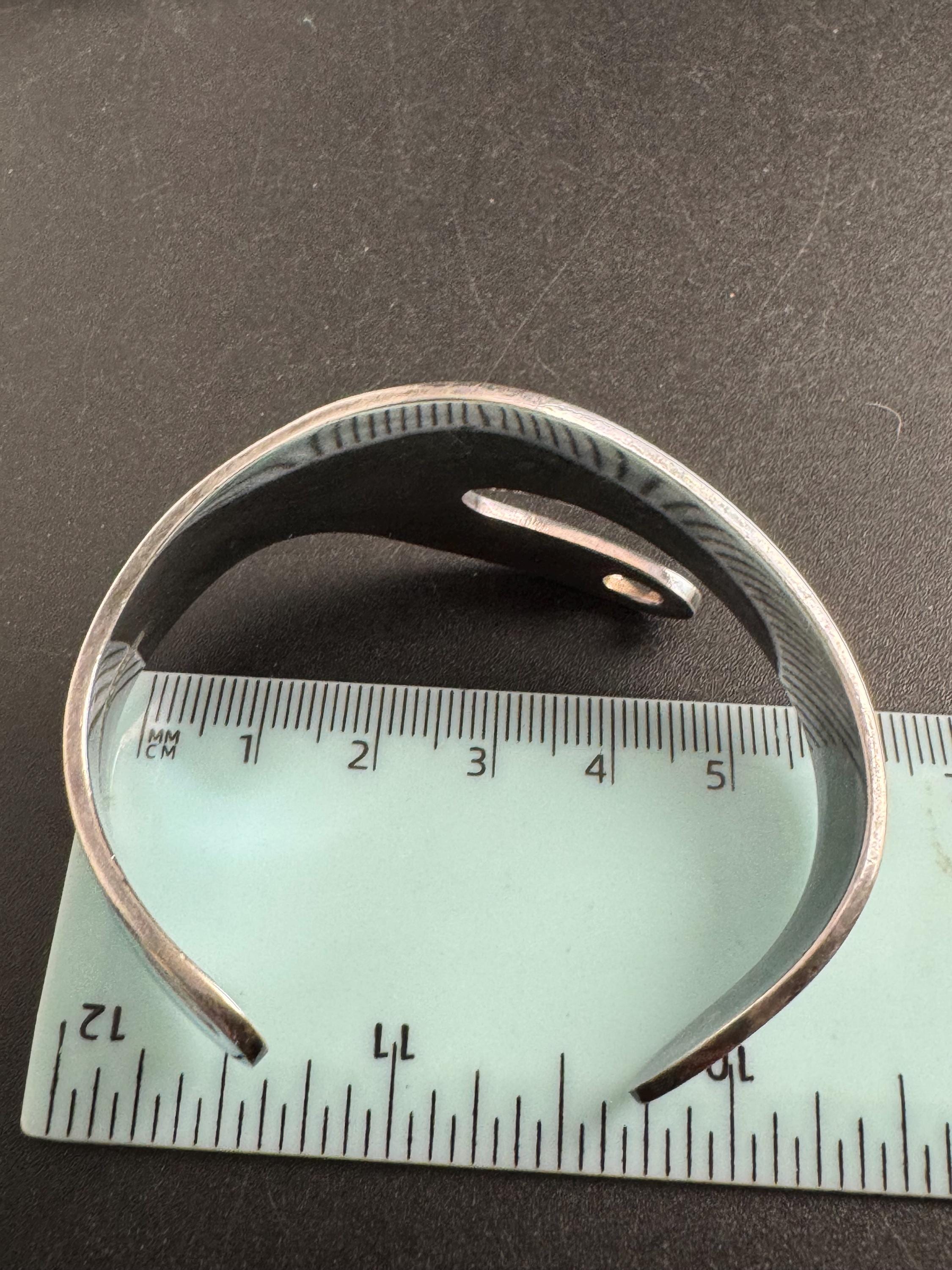 Newbridge Silverware abstract Bangle: signed jewellery Modernist Design