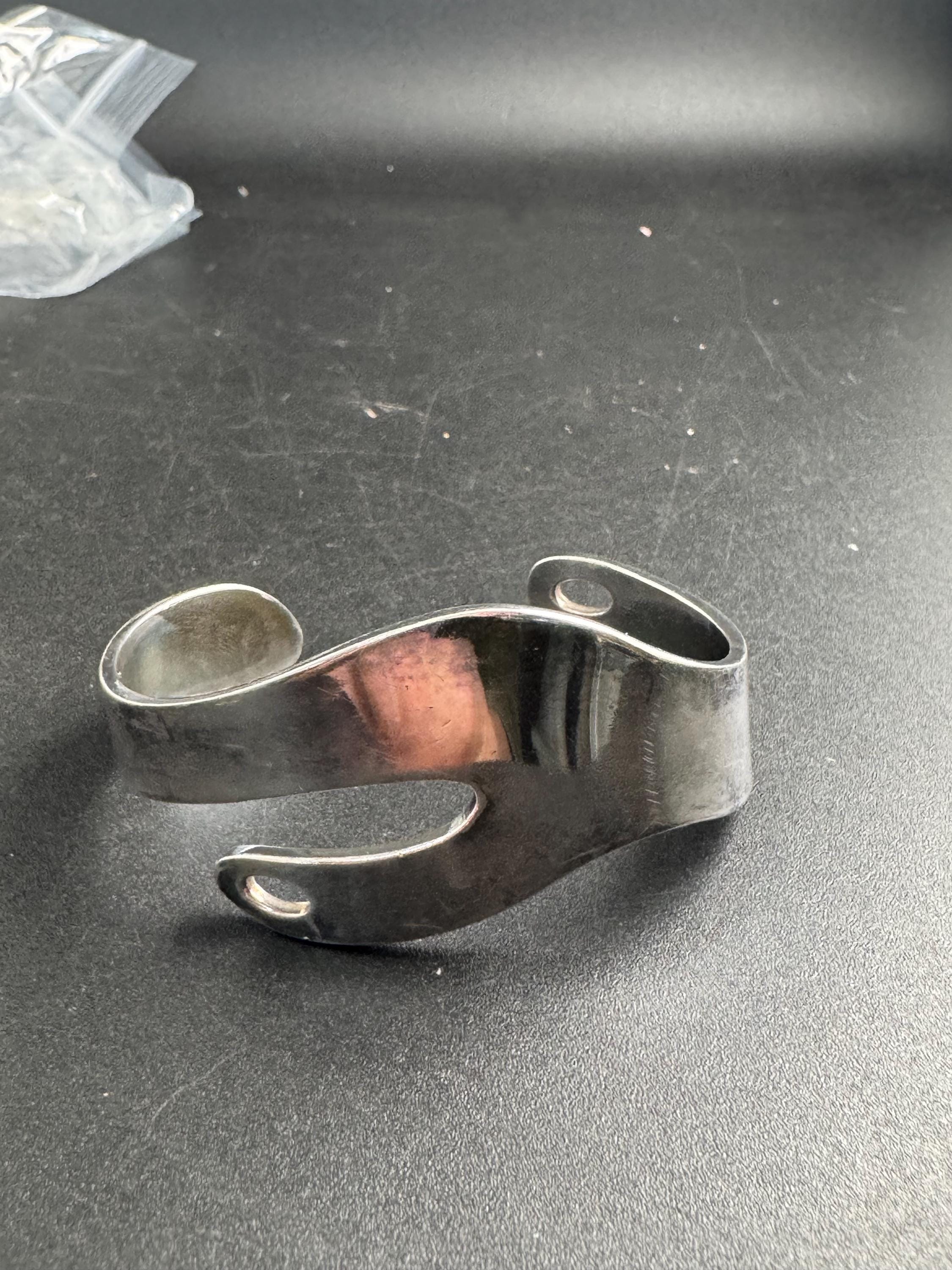 Newbridge Silverware abstract Bangle: signed jewellery Modernist Design