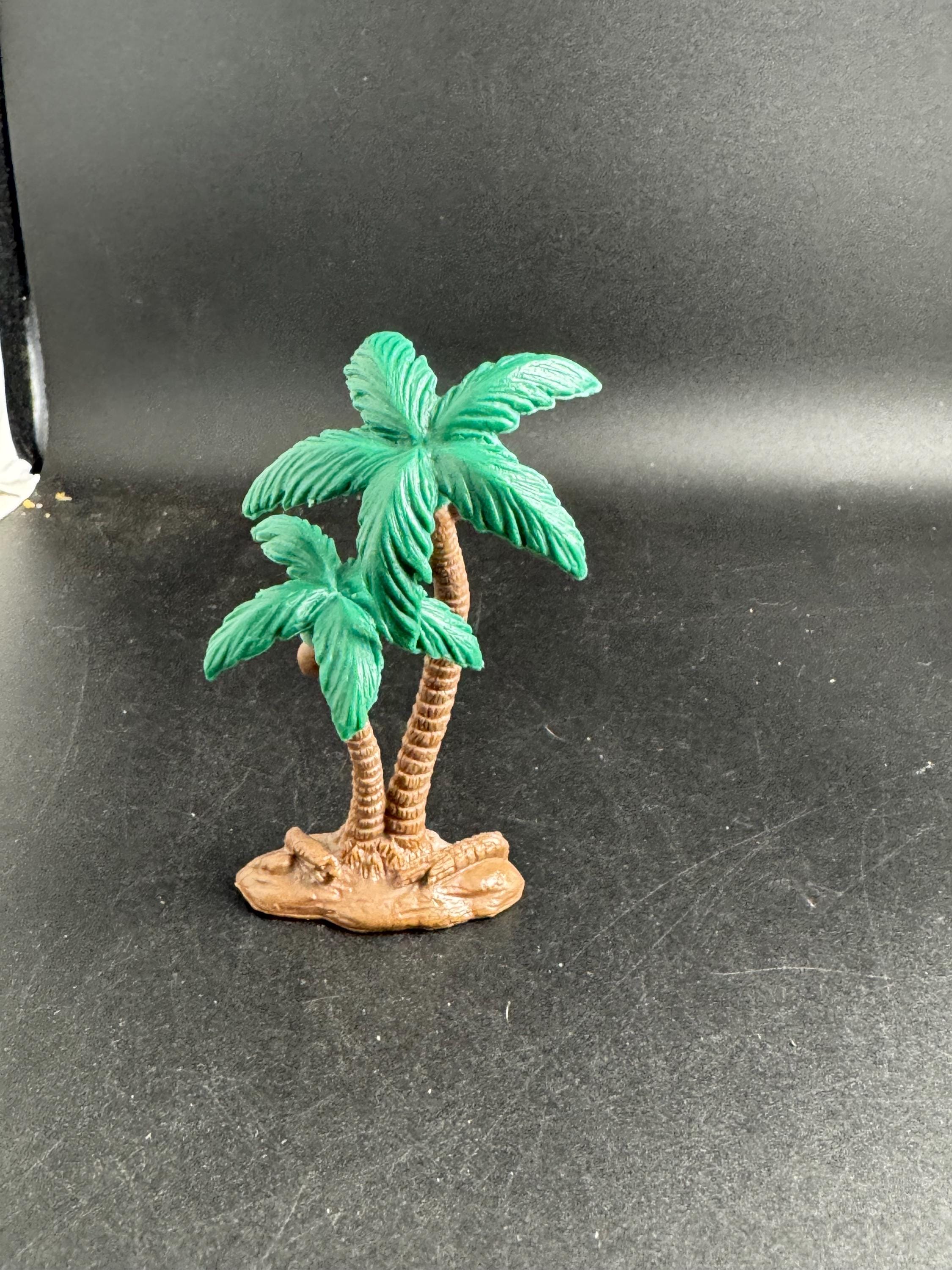 miniature palm tree cake topper (1pc) , dolls house tropical scenery craft 10cm (dark green)
