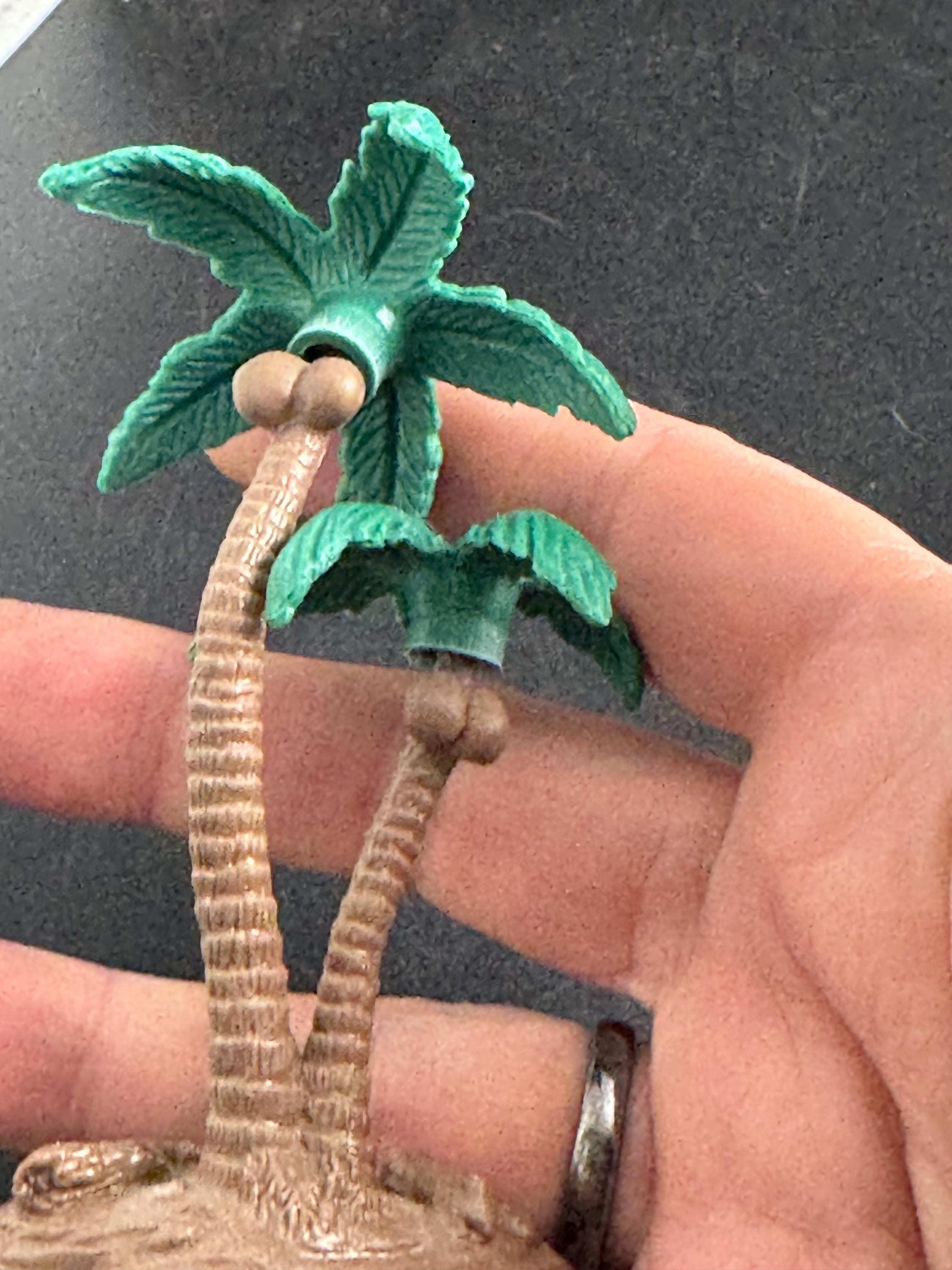 miniature palm tree cake topper (1pc) , dolls house tropical scenery craft 10cm (dark green)