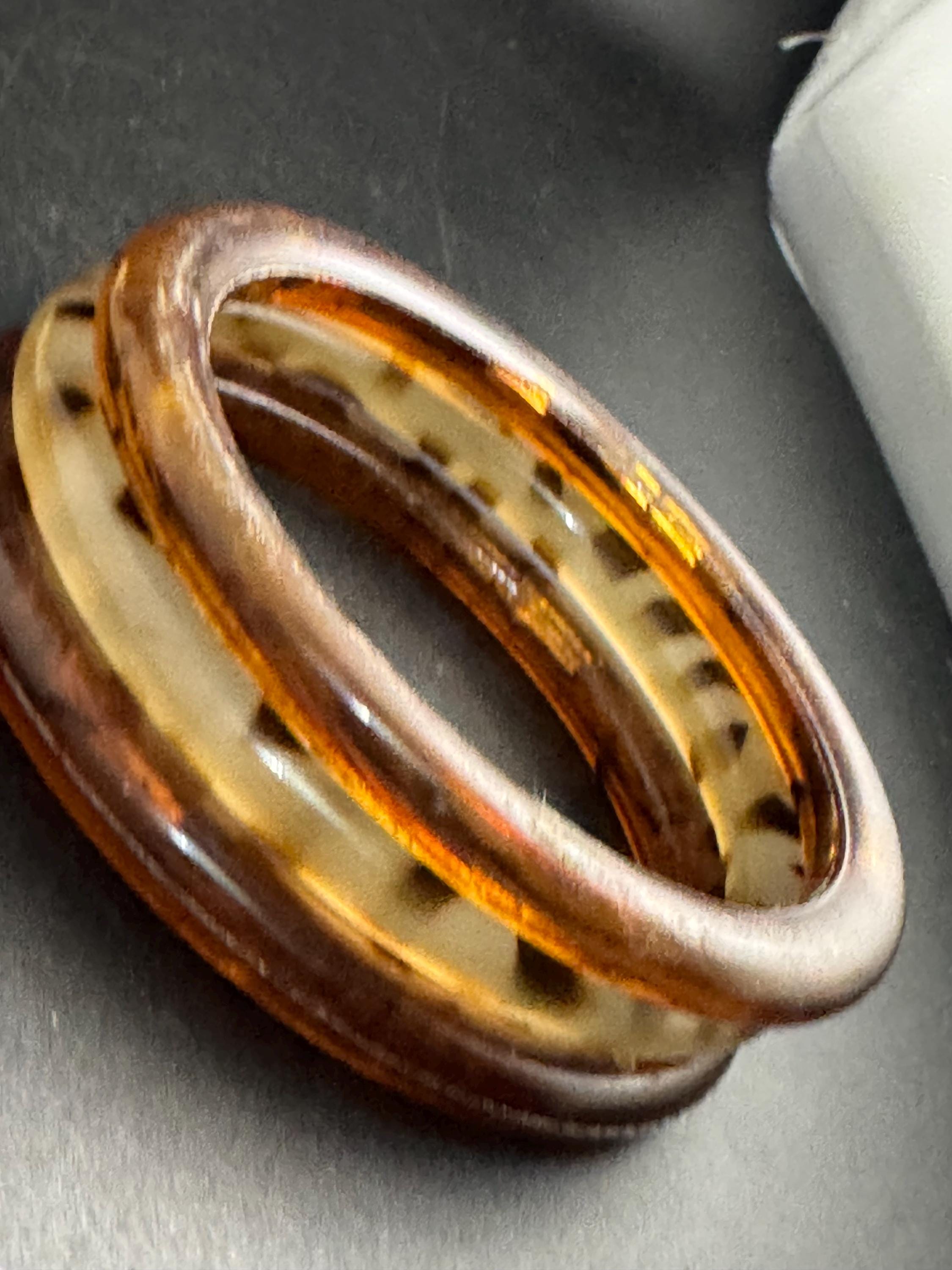 Three Faux Tortoiseshell Bangle Stack: Brown animal print slim bracelets 67mm