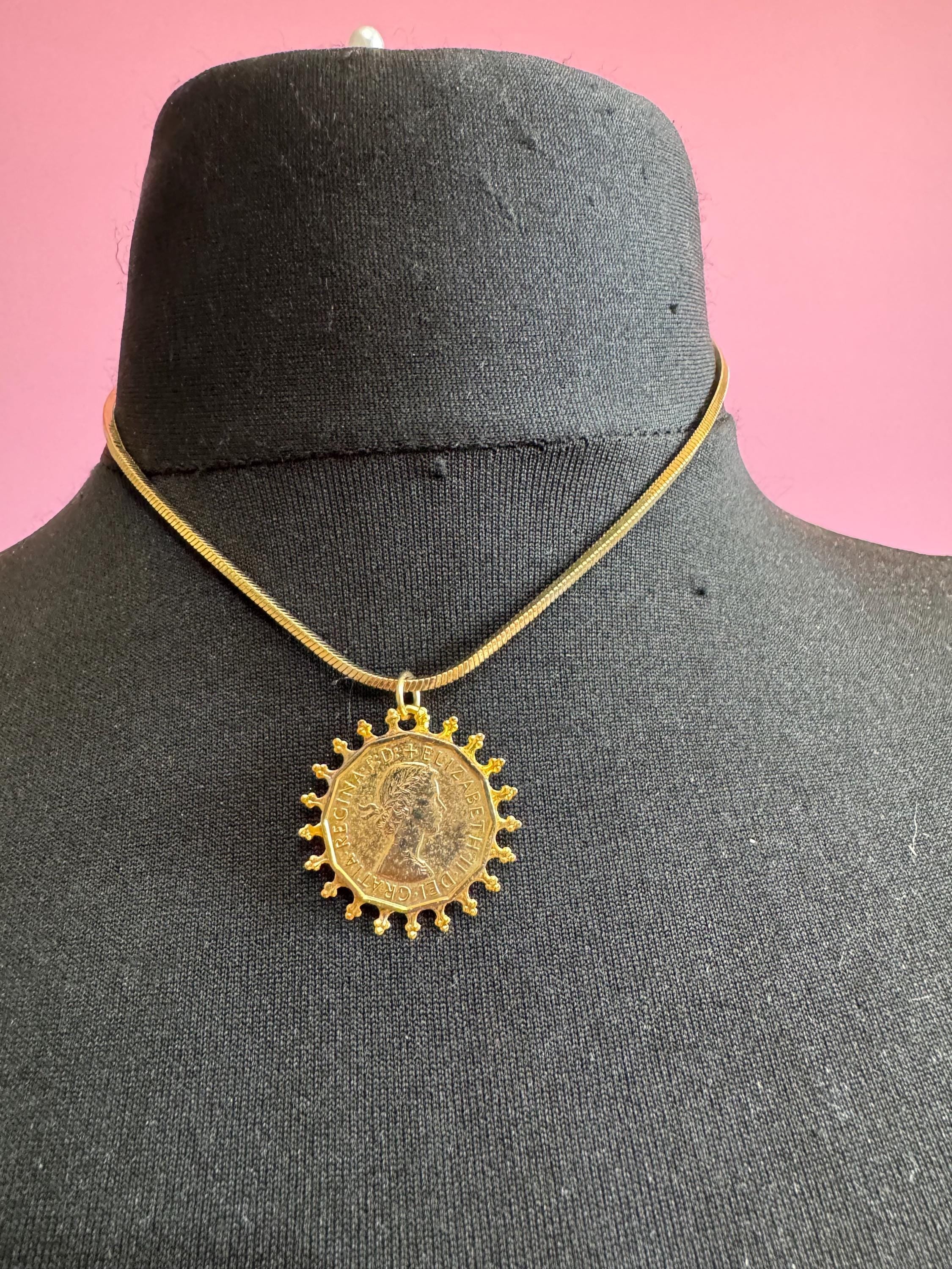 Vintage coin pendant necklace , gold tone circa 1970s