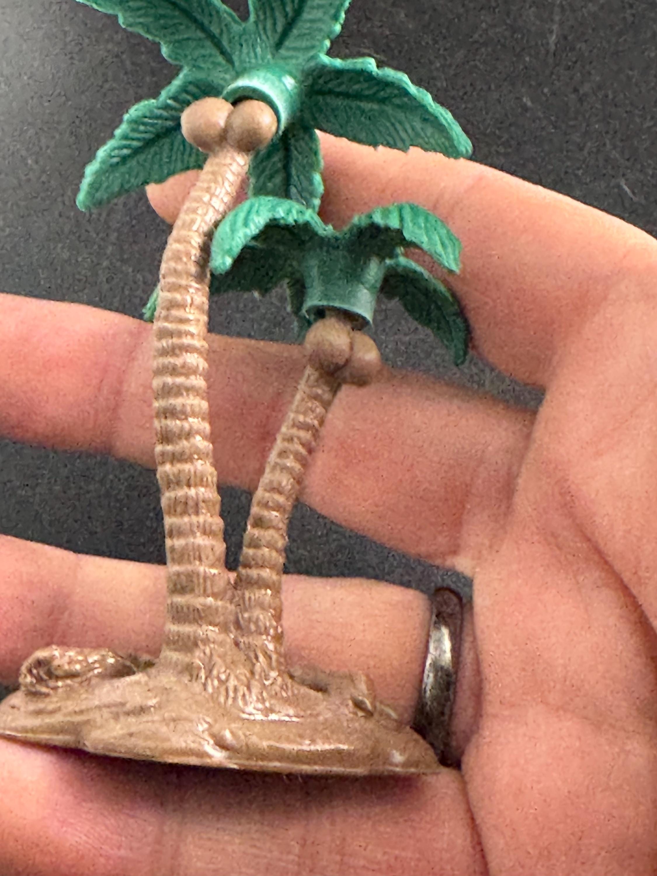 miniature palm tree cake topper (1pc) , dolls house tropical scenery craft 10cm (dark green)