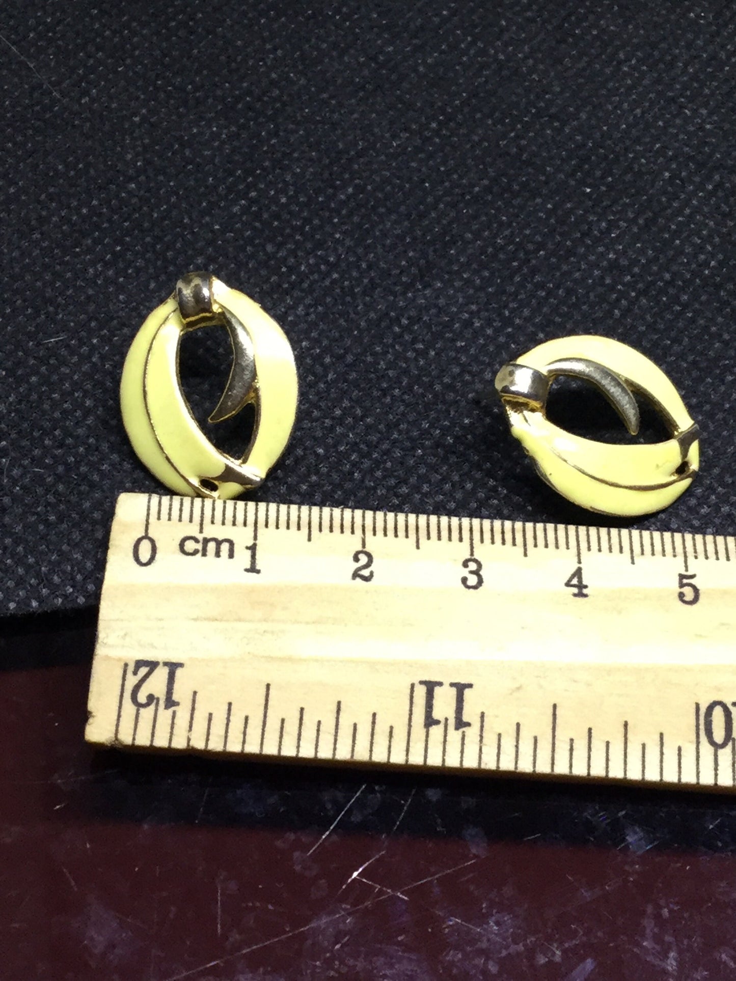 Vintage Gold tone soft primrose yellow enamel pair stud earrings pierced