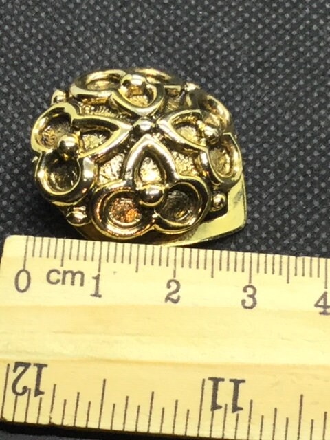 Vintage Gold Tone Ornate etruscan Scarf Clip
