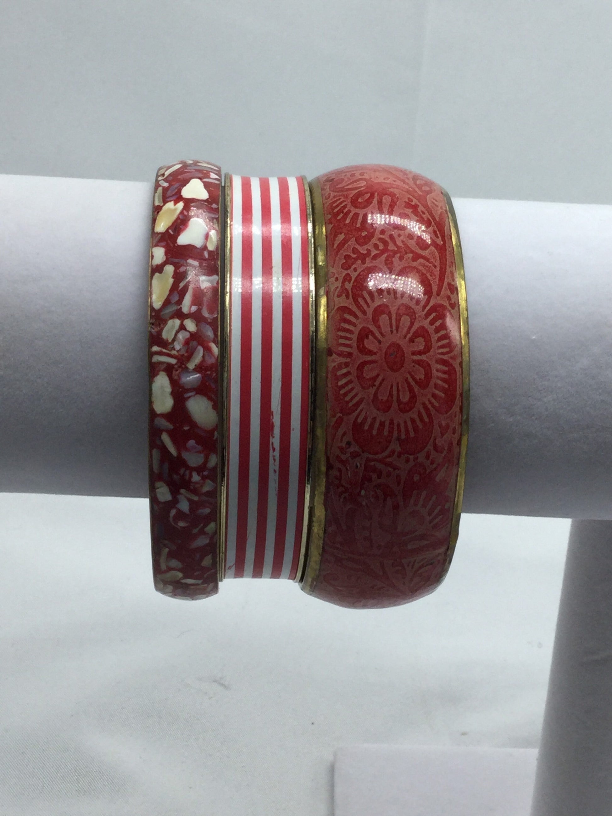 4cm wide 3 chunky vintage stacking Bangles red brass enamel metal bracelets
