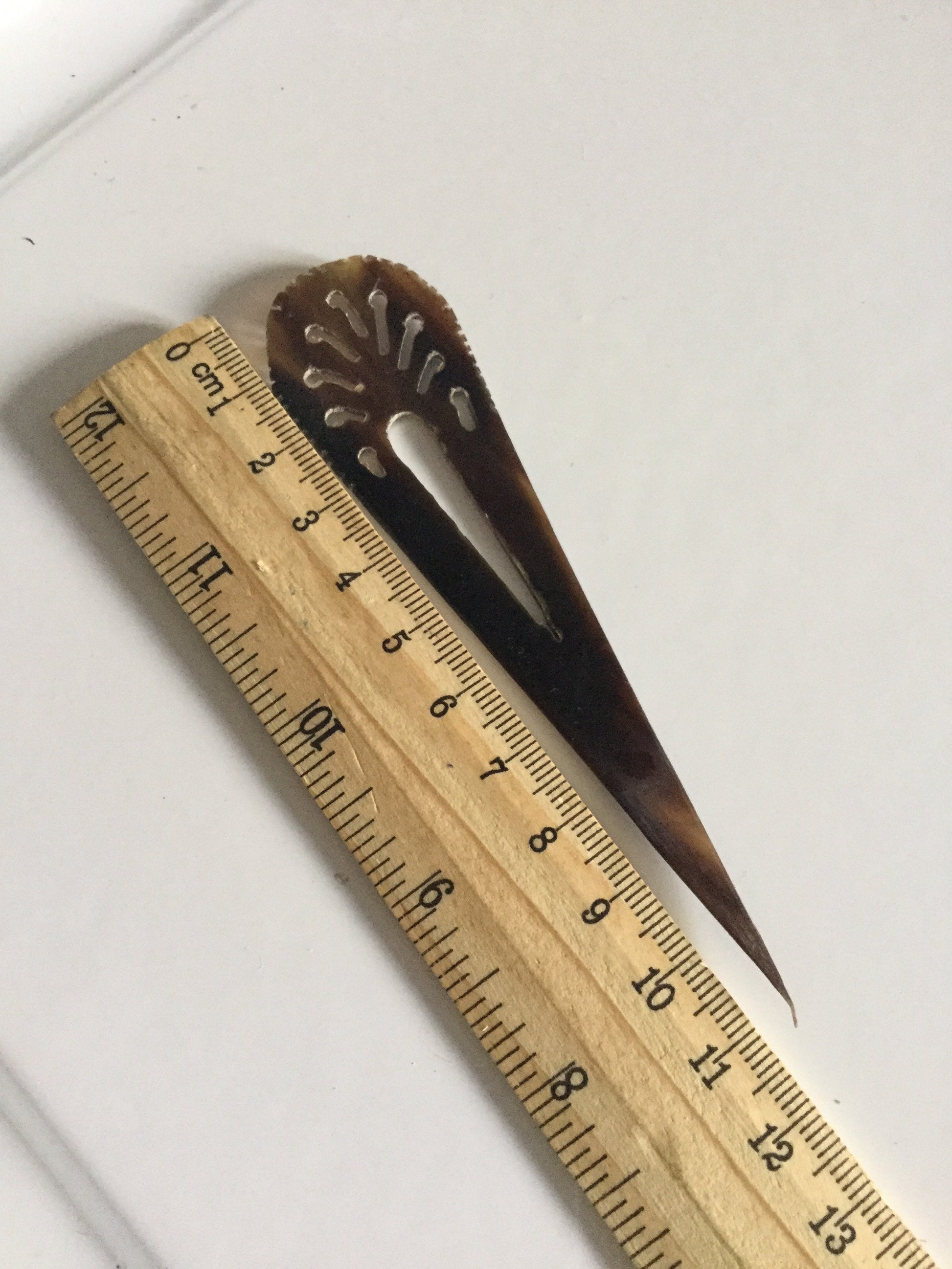 Antique Vintage Edwardian French Bone or Horn or faux tortoiseshell Hair comb grip 1 prong