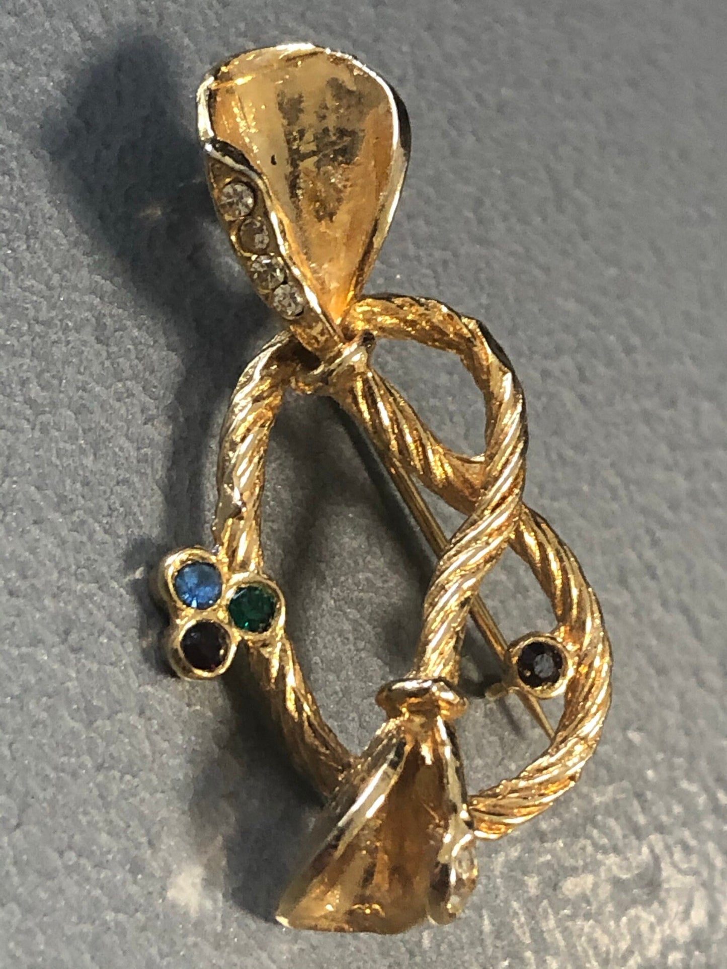 sapphire blue diamanté paste gold rope knot brooch