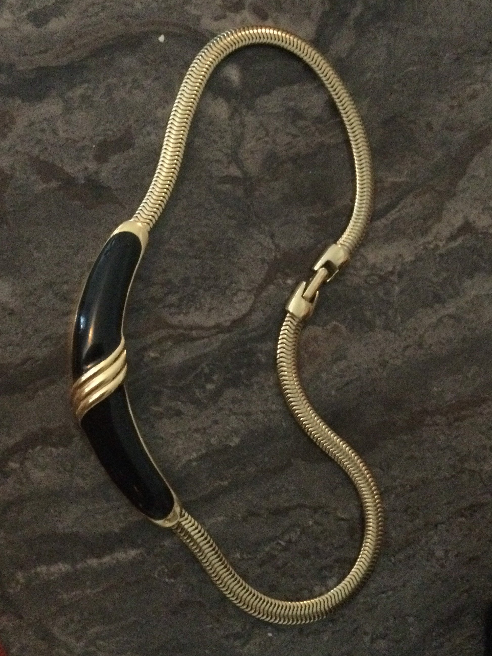 Signed BG Bergdorf Goodman Vintage Retro black enamel Statement Choker gold tone snake chain necklace