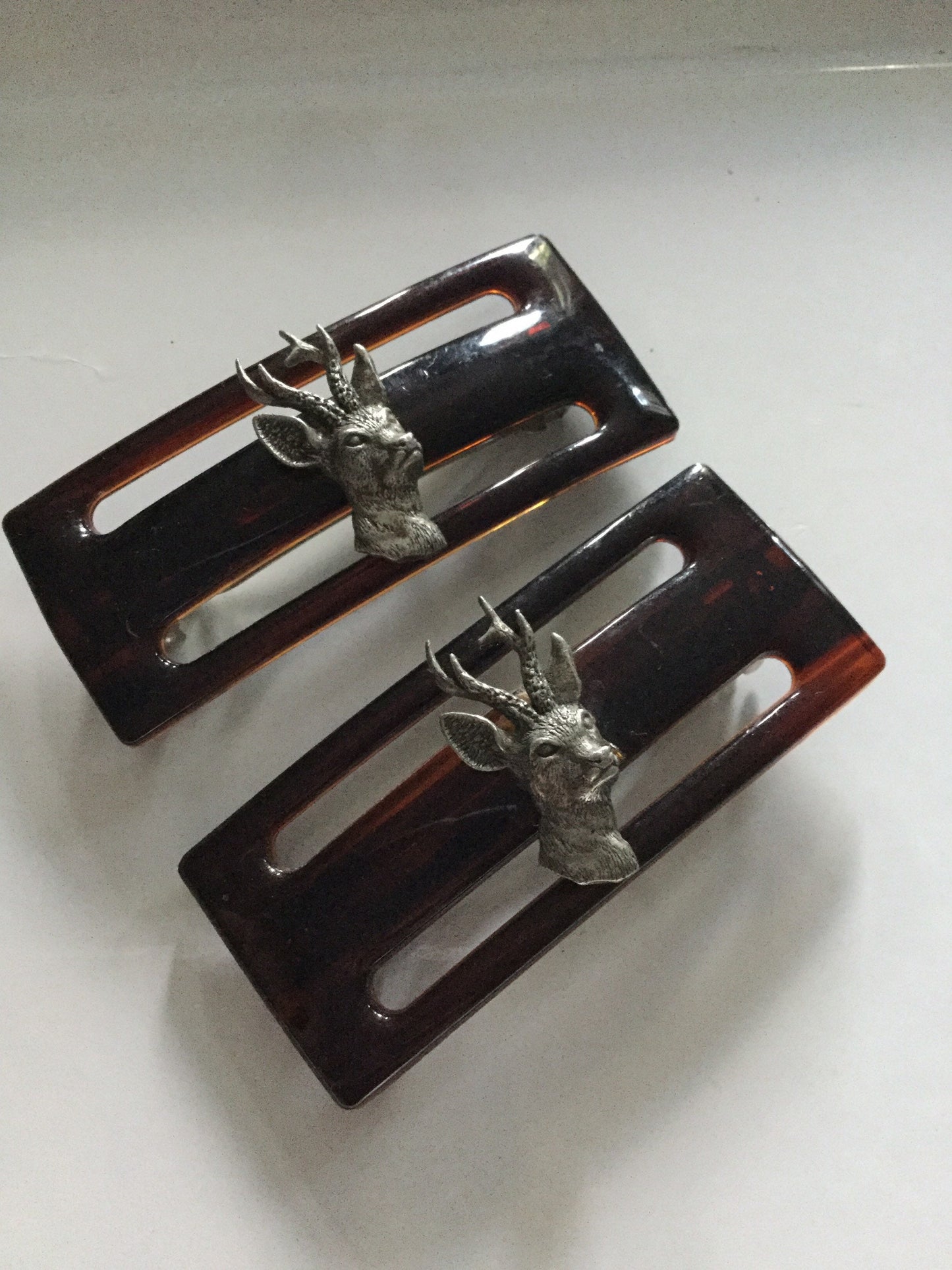 Vintage Retro Pair of French Barrette Hair Clips Faux Tortoiseshell deer stag detail