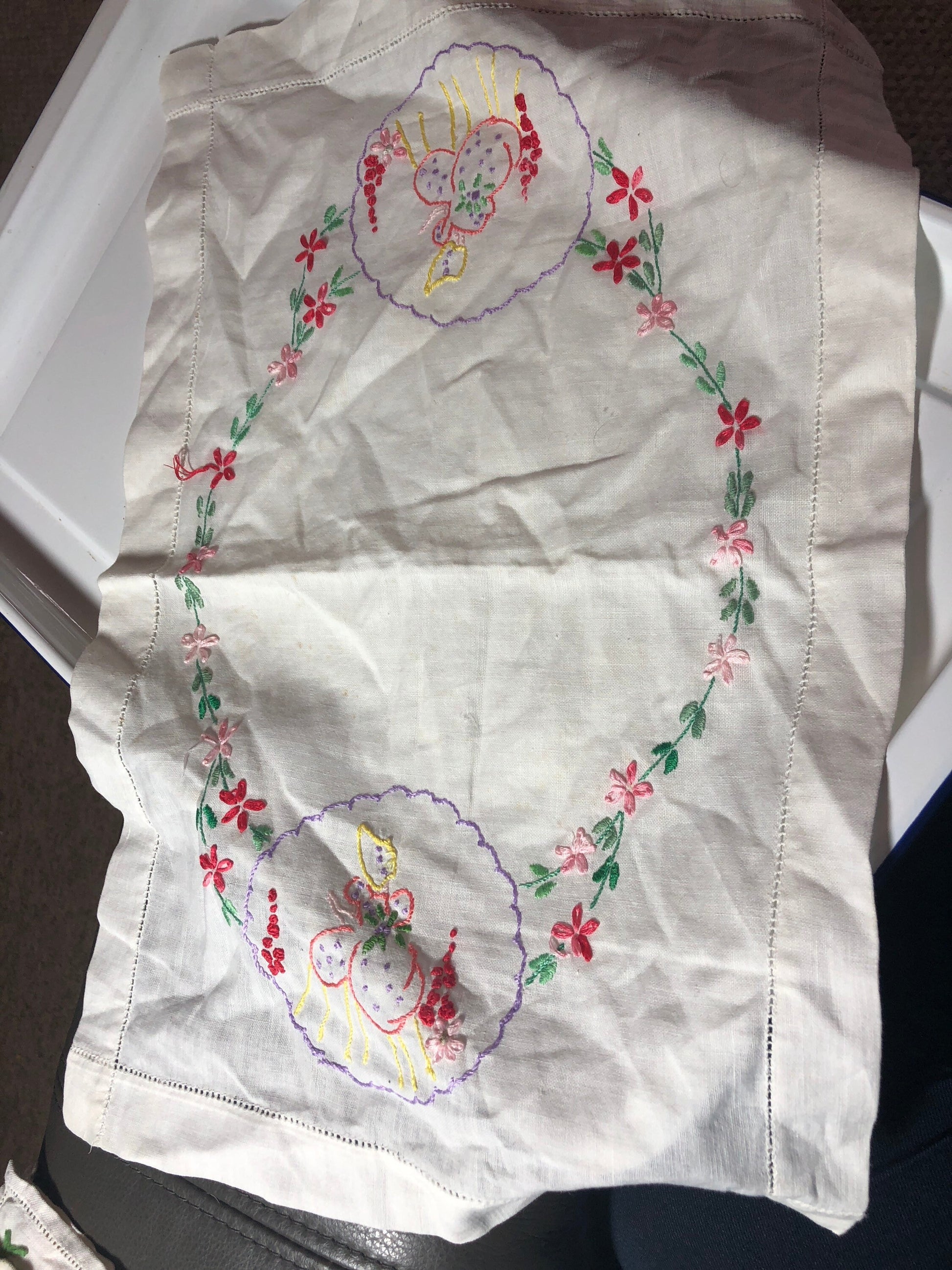 Vintage embroidered pretty floral linen tray cloth or dressing table mat