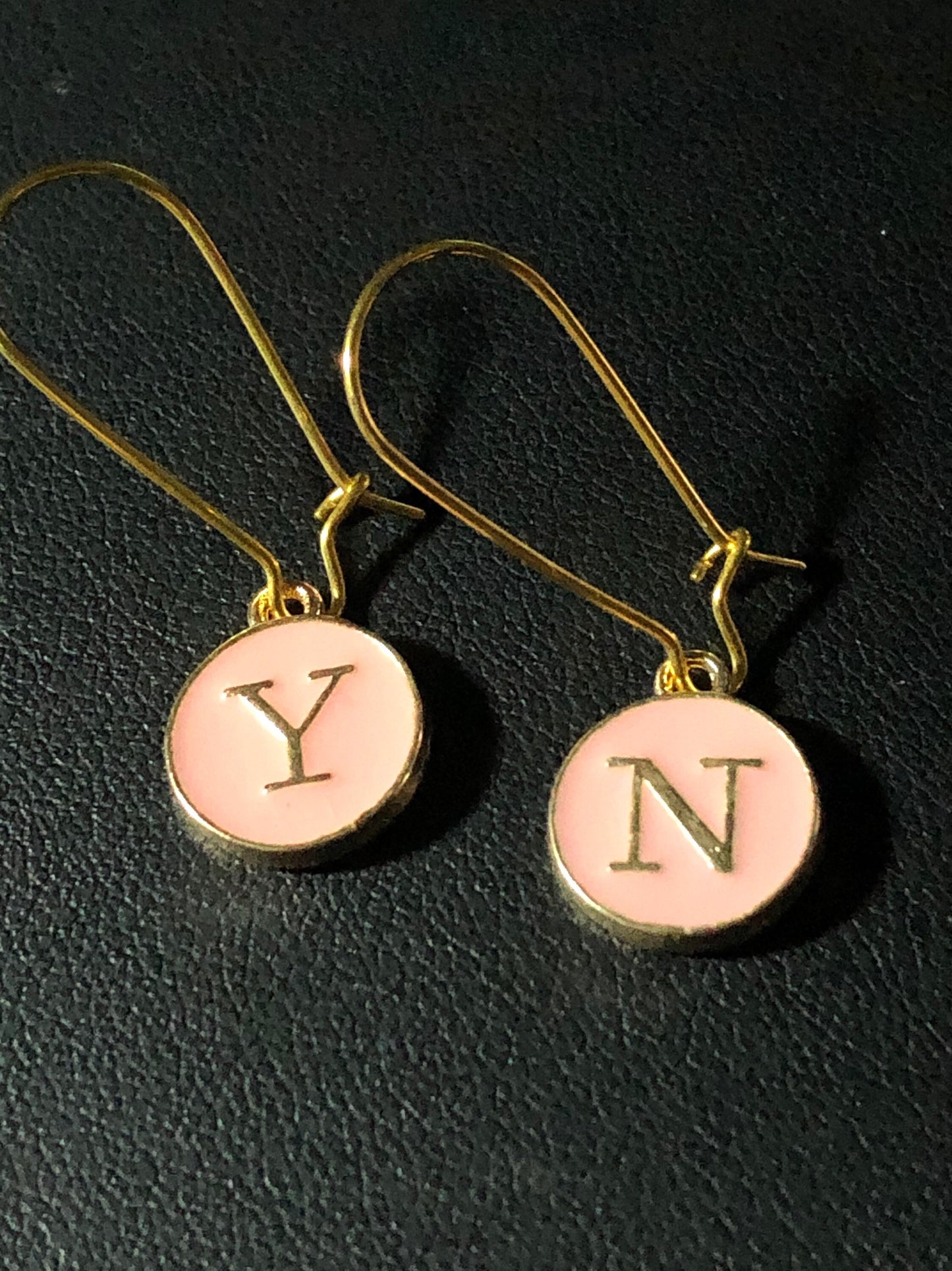 Novelty sexy yes no earrings pink enamel gold tone