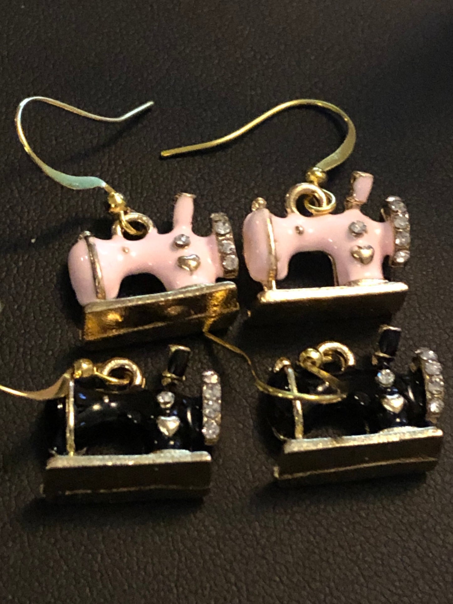 gold tone black enamel vintage sewing machine drop earrings pierced ears