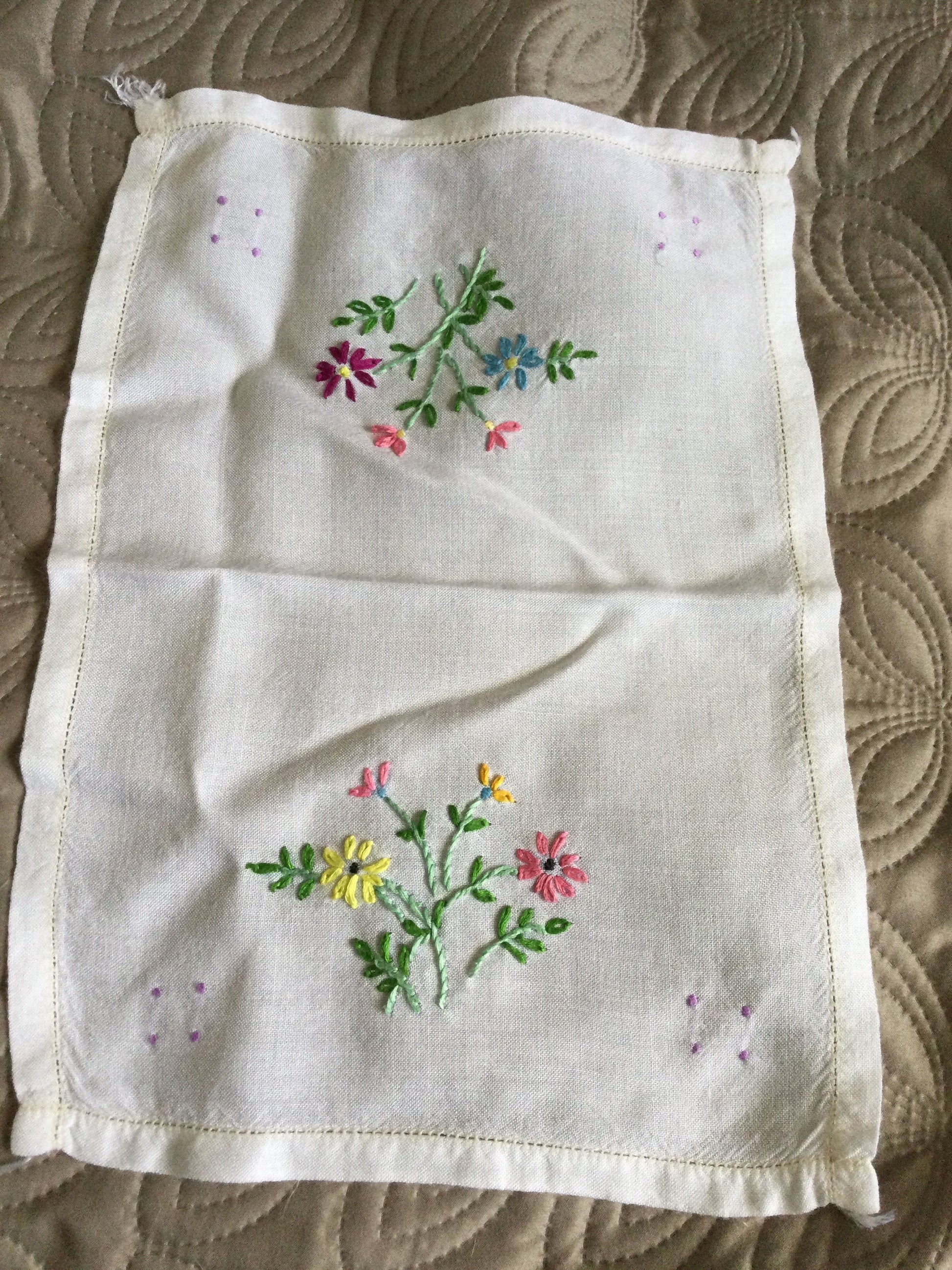 Off white Vintage tray cloth of dressing tablecloth embroidered flowers