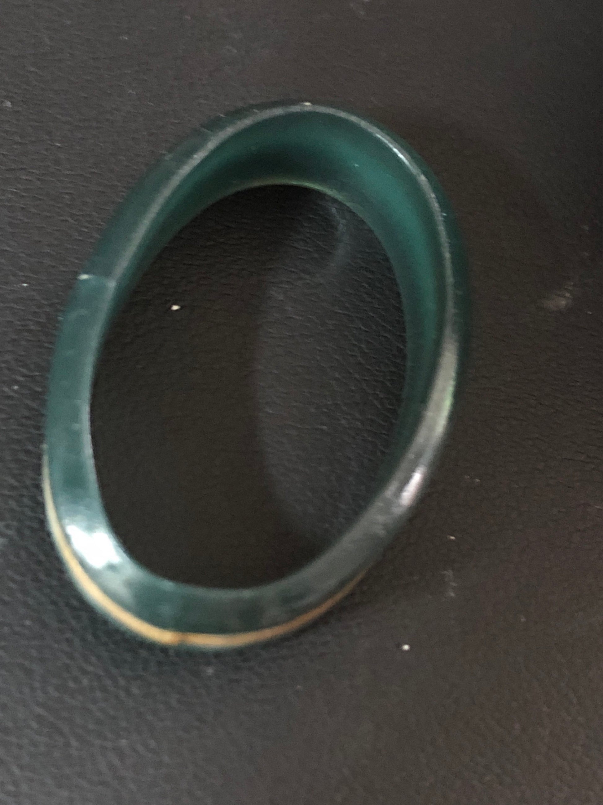 Art Deco Celluloid Early Plastic Scarf Ring Dark green Gold tone band Bakelite