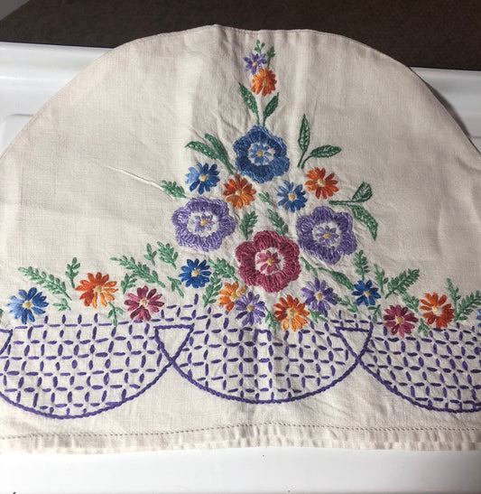 Vintage off white linen pretty embroidered floral tea cosy for tea pot mid century 1950s tea party
