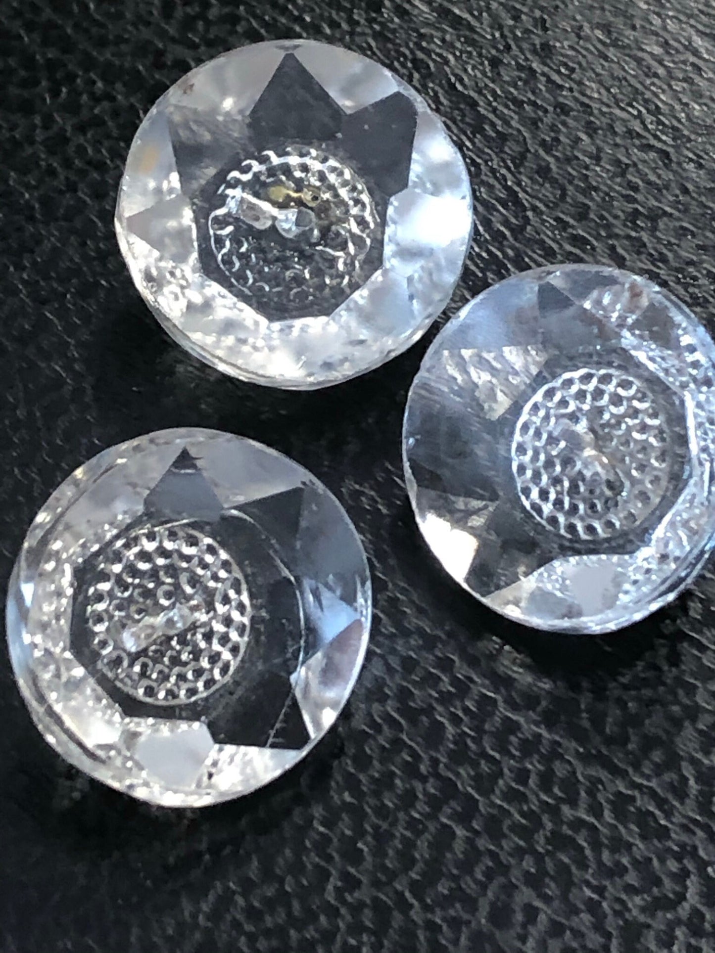 job lot metal shank 4 x 18mm 19mm medium Antique Clear Cut Glass Sewing Buttons