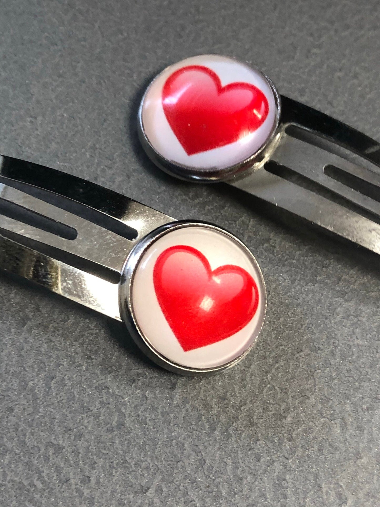 pair of red love heart hair clips silver tone snap lock closure girls