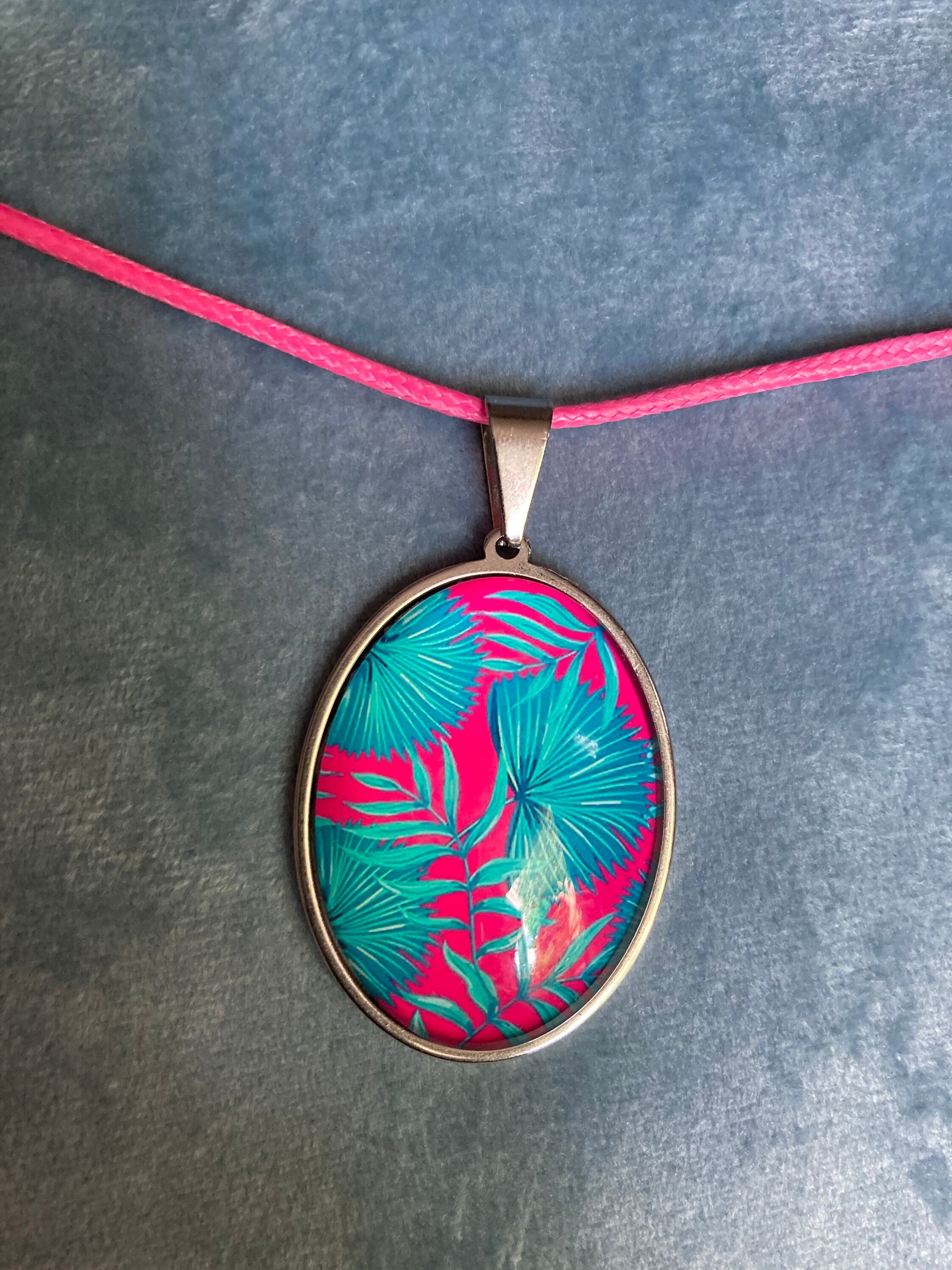 tropical pink green palm tree stainless steel pendant