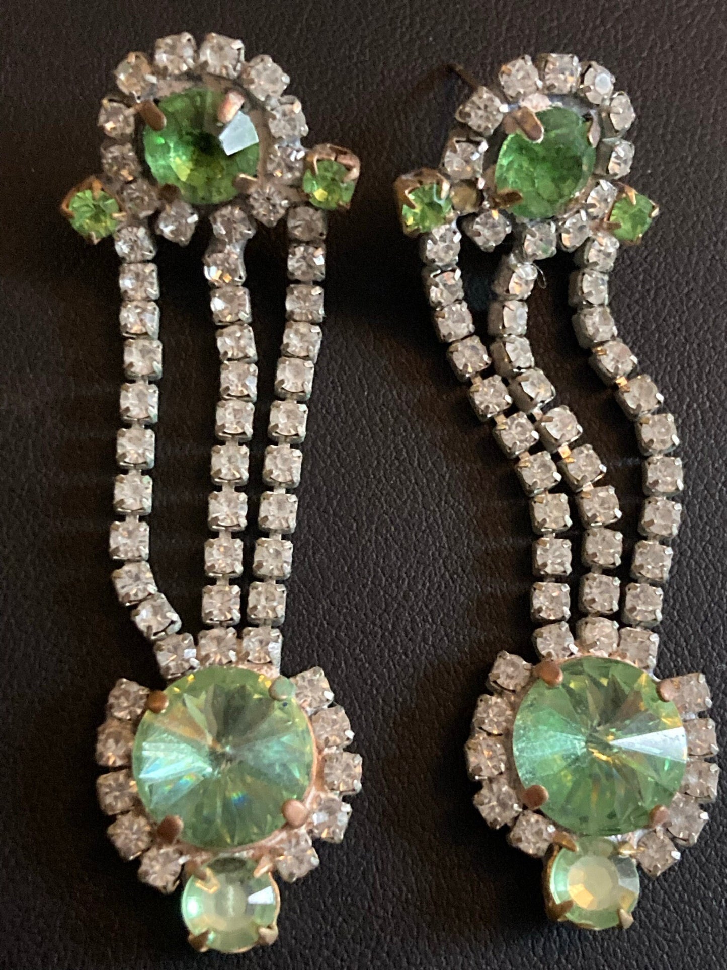 Vintage Czech Rhinestone Long light green emerald Glass Paste Diamante Drop pierced Earrings