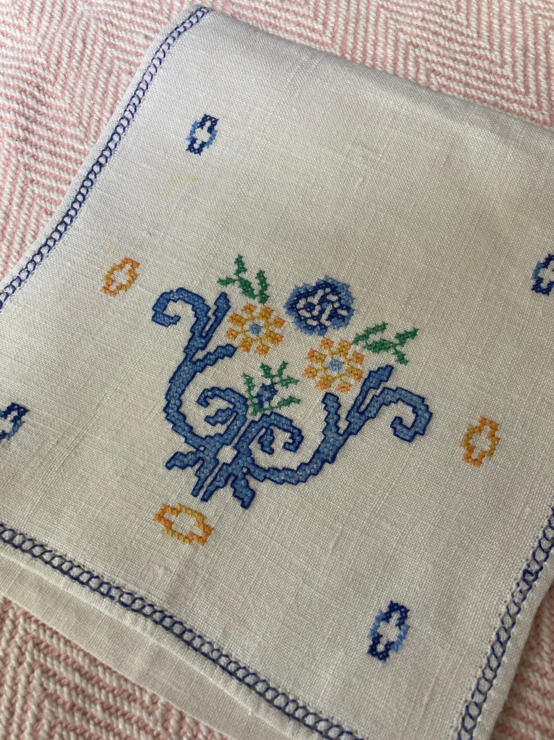 White Handkerchief case hankie case Crisp cotton embroidered blue cross-stitch thread