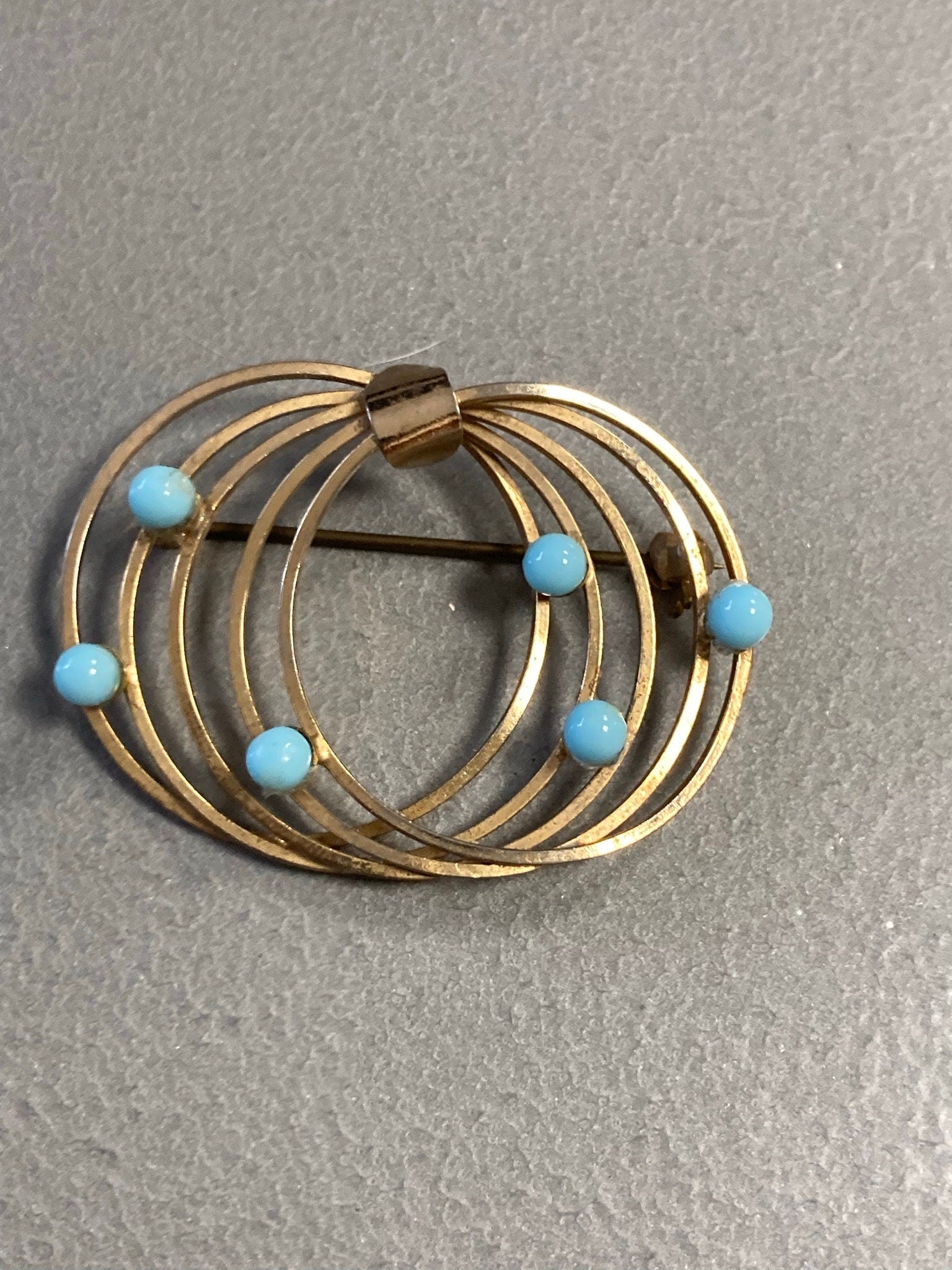 vintage mid century gold tone turquoise beaded abstract swirl brooch 4.5cm