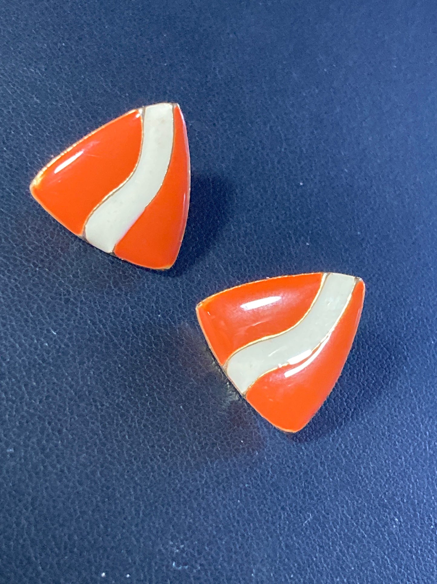 Vintage Retro autumnal orange cream enamel gold tone stud earrings for pierced ears