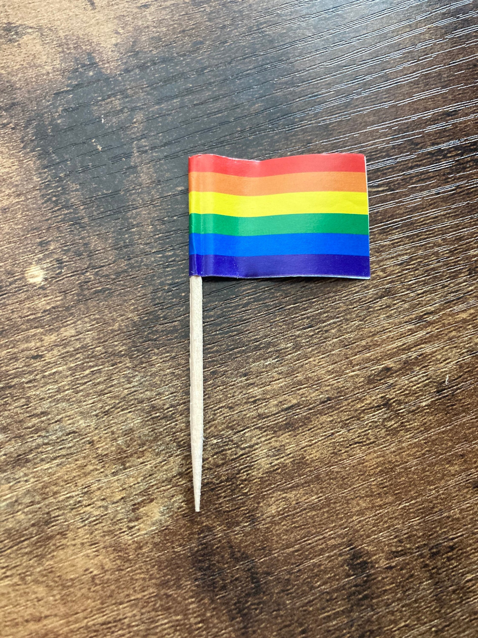 pack of 50 x Vintage Retro Miniature rainbow Flag Cocktail Sticks picks Gay pride