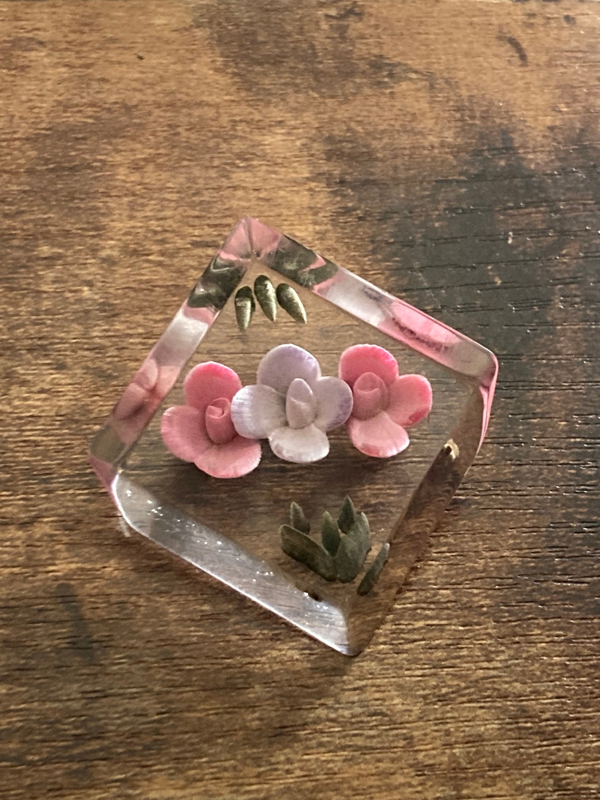 1940s lucite reverse carved pink floral flower brooch early plastic rare brooch perspex