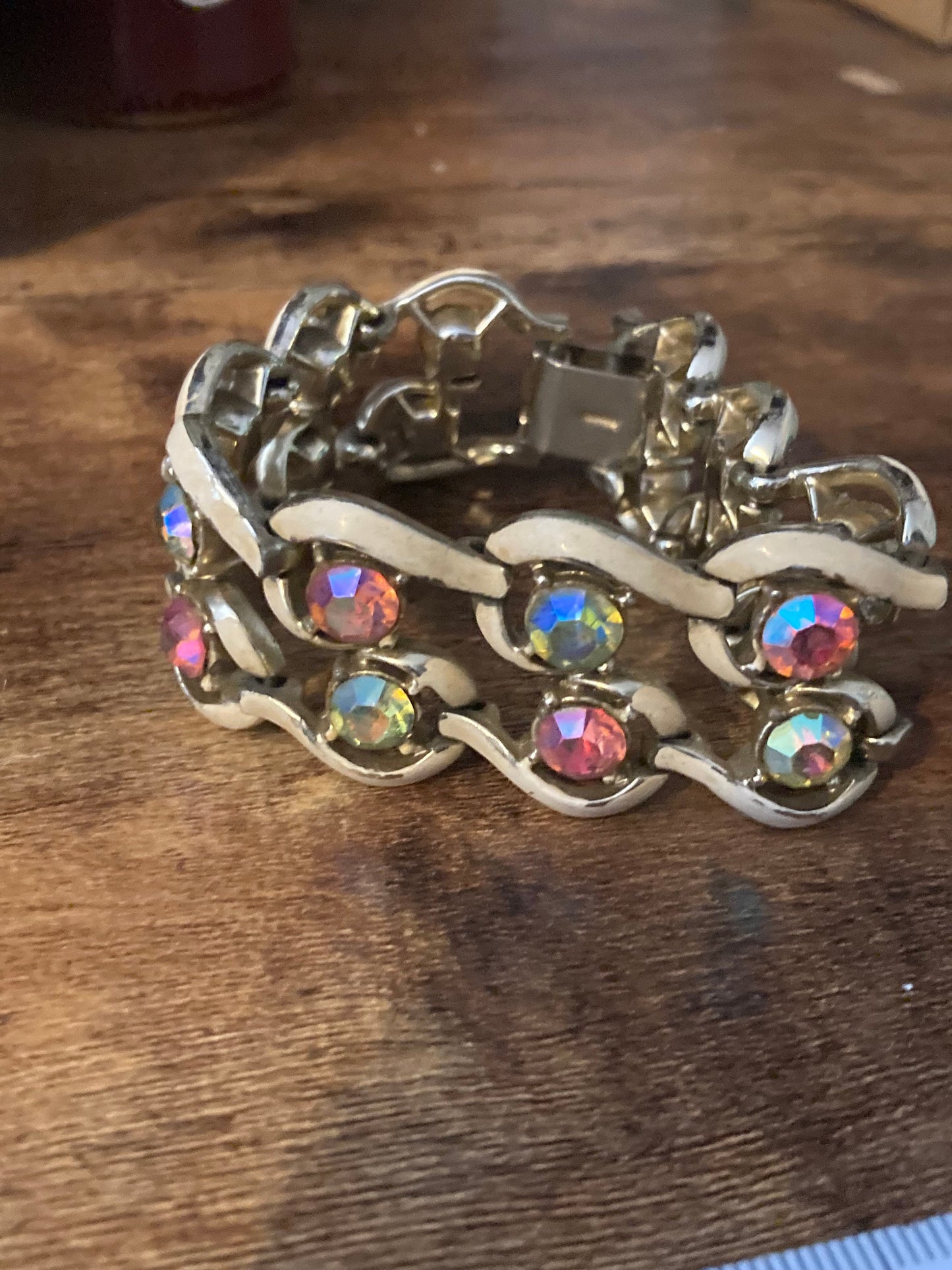 Vintage silver tone cream enamel diamante wide chain link bracelet aurora borealis