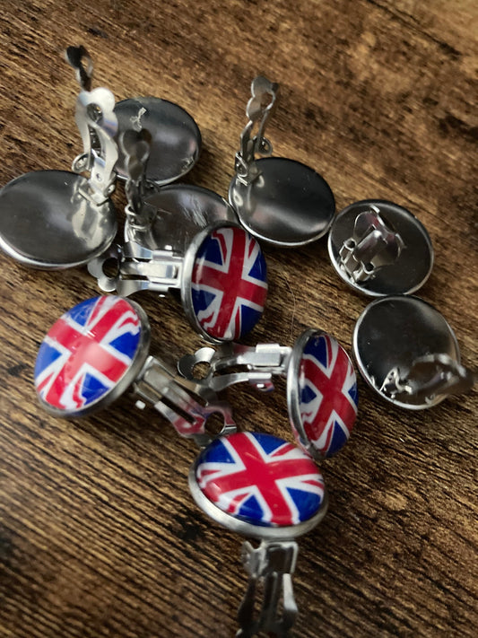 clip on Uk Union Jack flag round silver tone clip on stud earrings glass cabochons