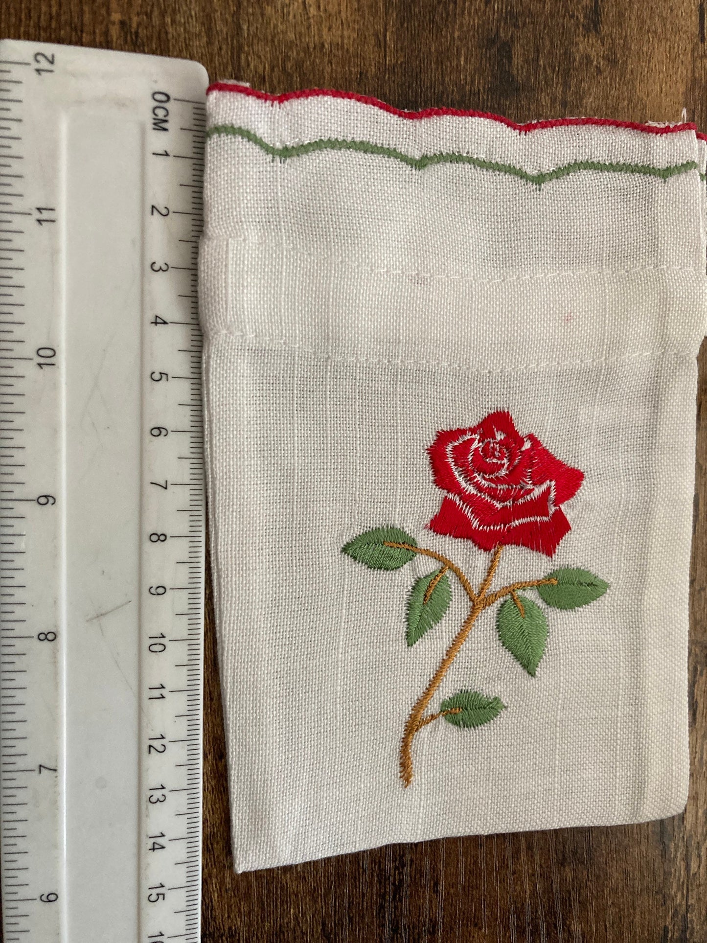 embroidered red English rose linen bag drawstring bag smalls storage size 10x15cm