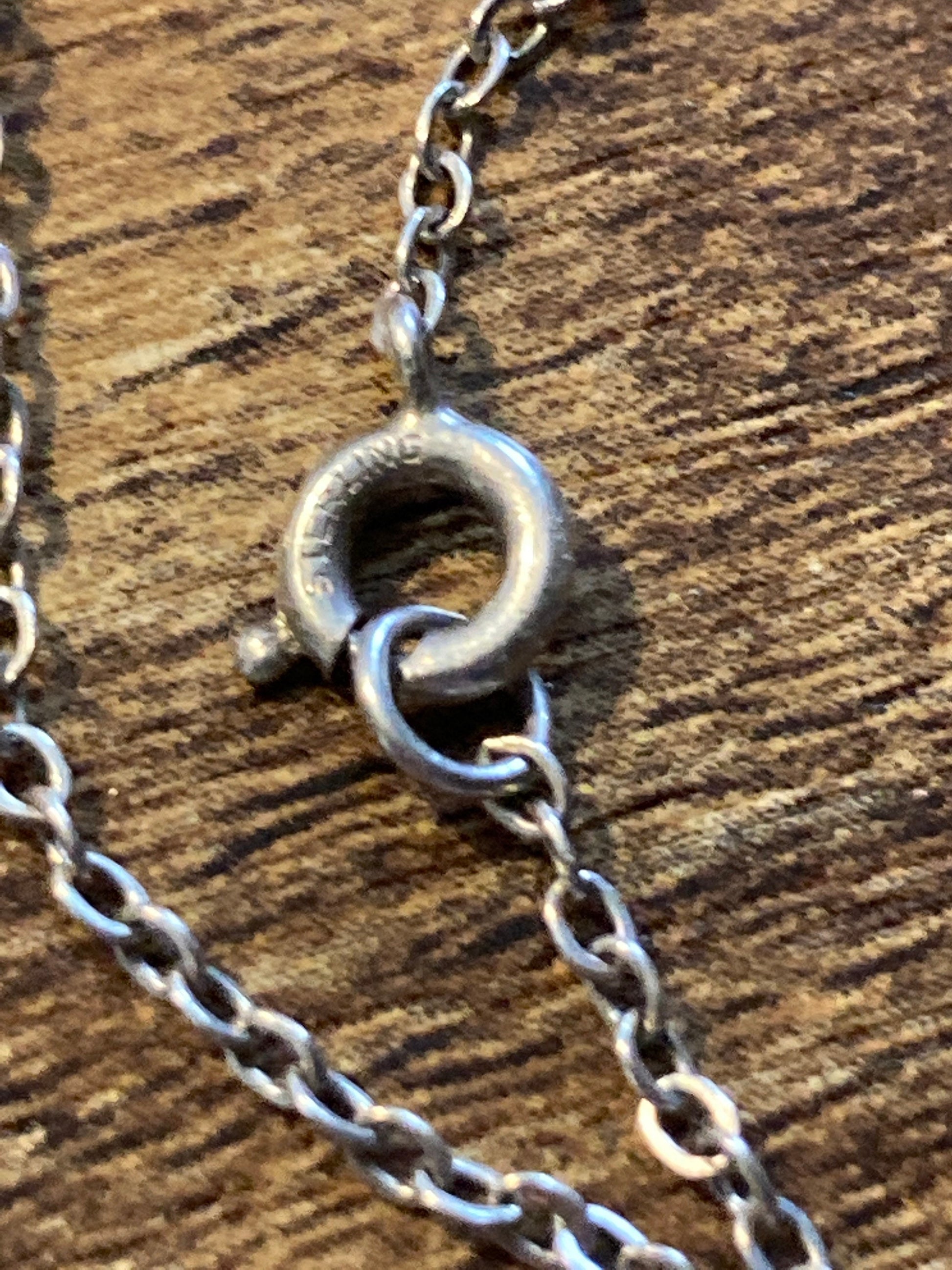 Plain simple 925 Sterling silver chain necklace 1.6 gm 40cm