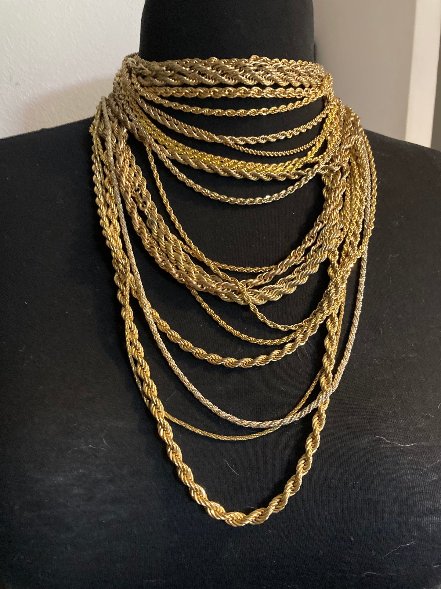 Short length Vintage retro plain gold tone twisted rope chain necklace 48cm spring ring
