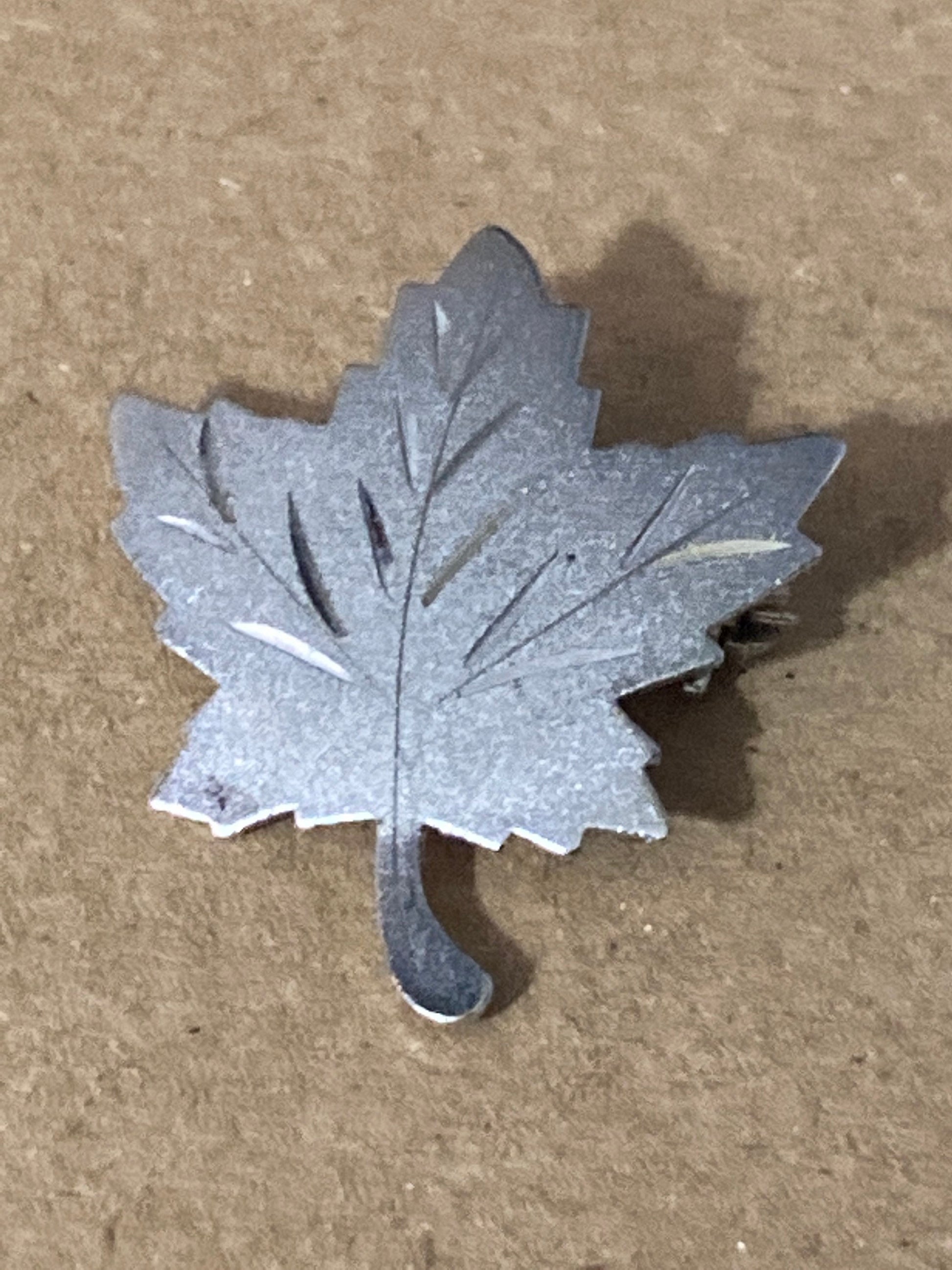 sterling 925 silver Canadian maple leaf 3cm brooch pin Signed NEMO