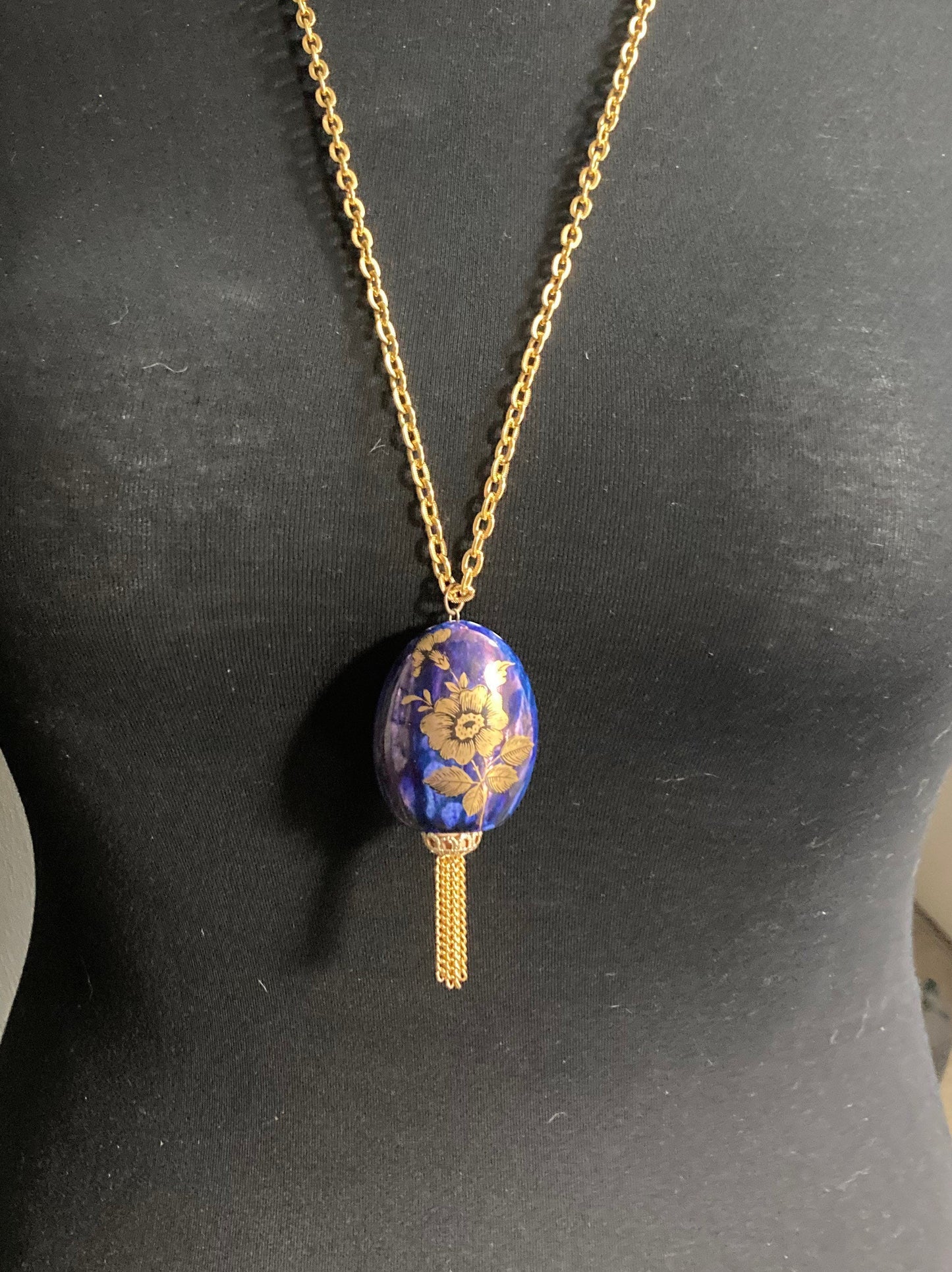 blue ceramic Pomander Pendant Necklace gold transfer printed ornate Vintage 1970s