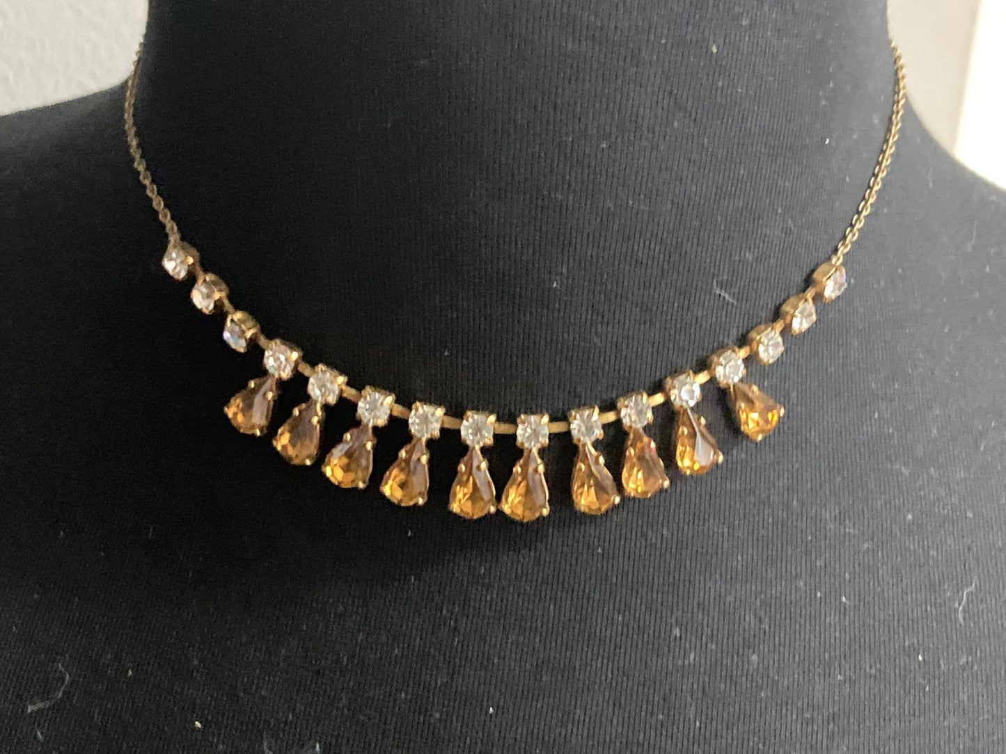 cognac topaz brown paste diamante necklace 42cm mid century gold tone