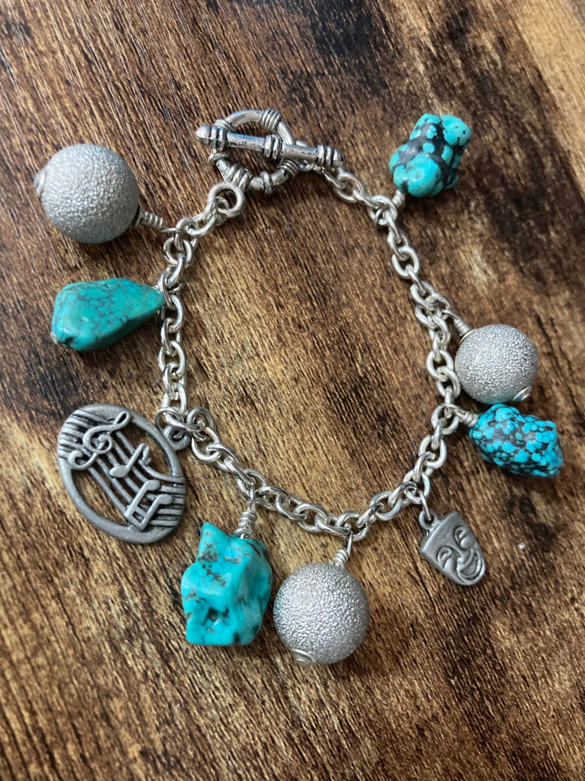 retro charm bracelet silver tone turquoise blue gemstones musical notes acting actor themed 20cm