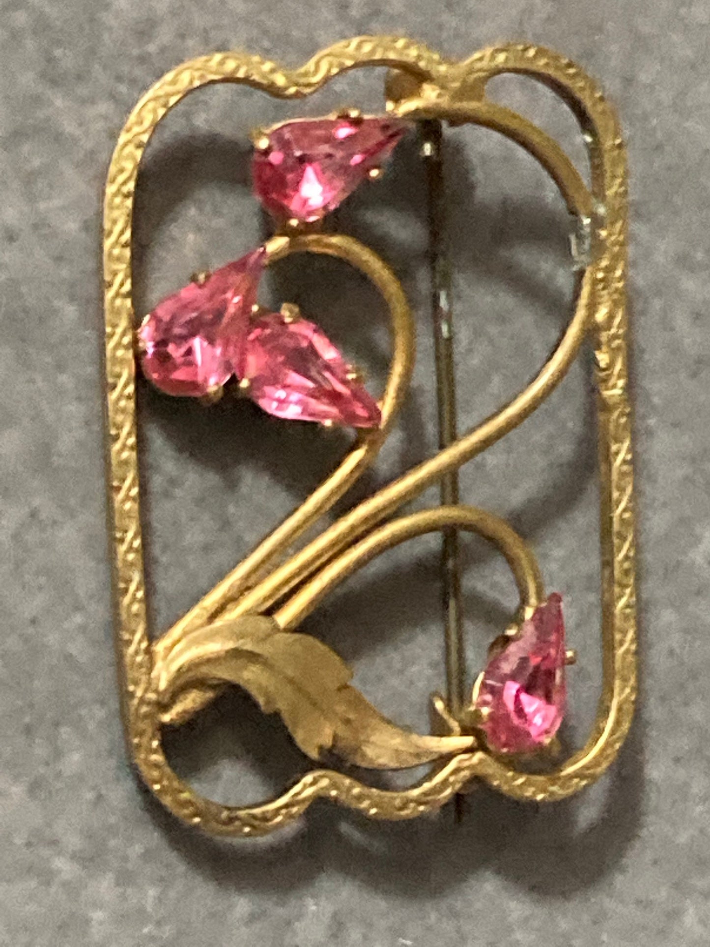 Antique Vintage Pink Rhinestone diamante paste rectangular Brooch rolled gold or pinchbeck 4cm