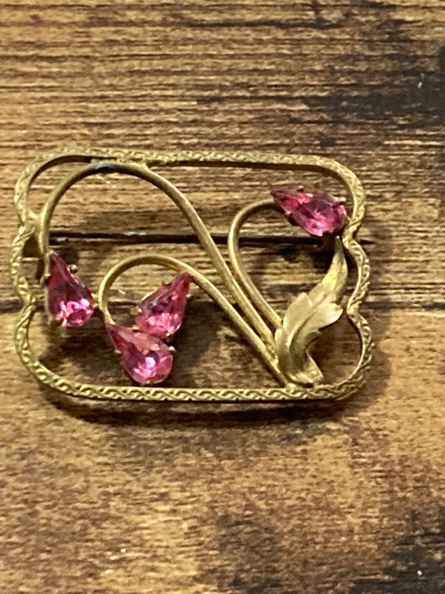 Antique Vintage Pink Rhinestone diamante paste rectangular Brooch rolled gold or pinchbeck 4cm