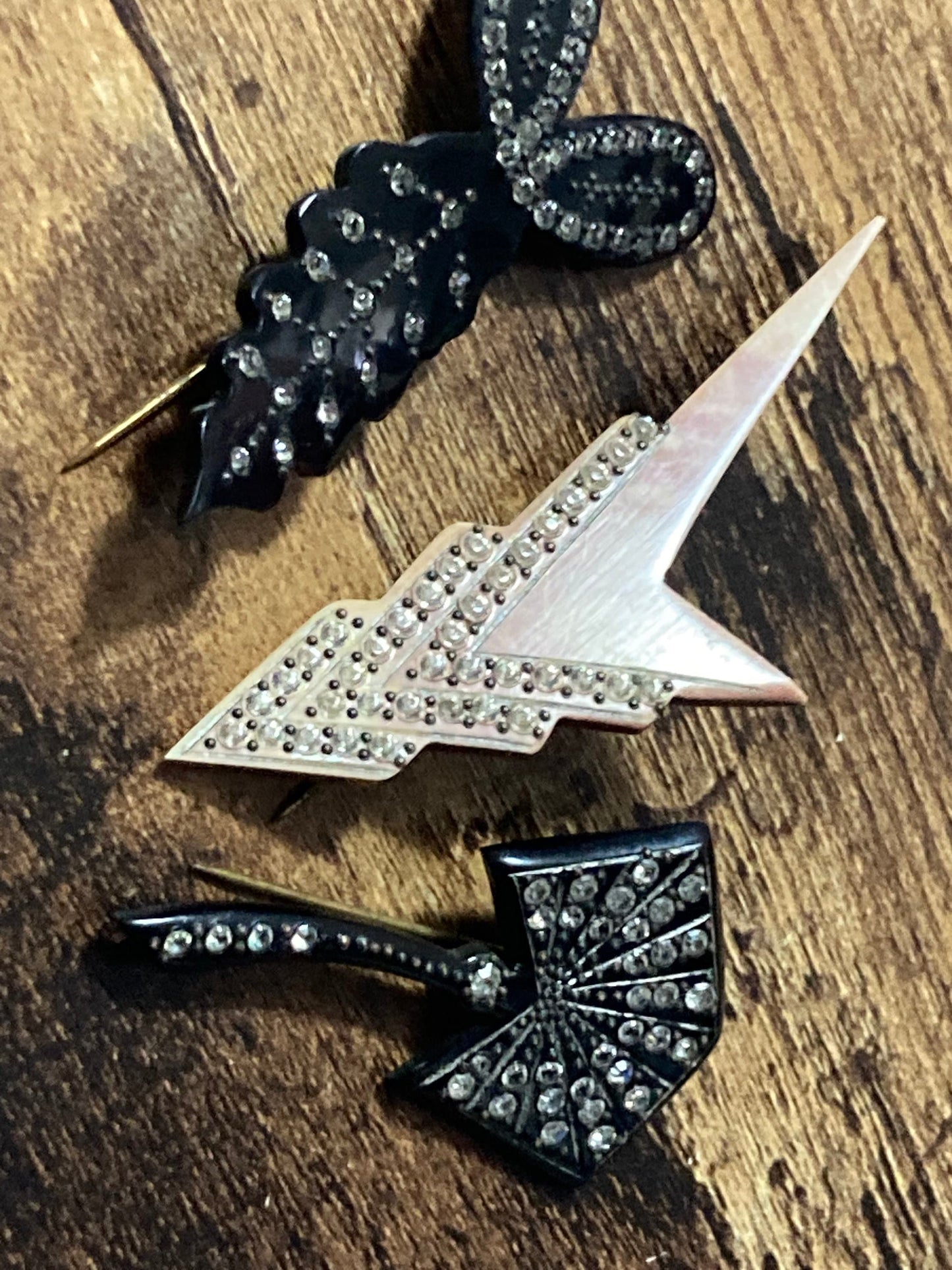 True Art Deco flash pin diamante paste rhinestone set black bakelite hat pin hairpin 1920s