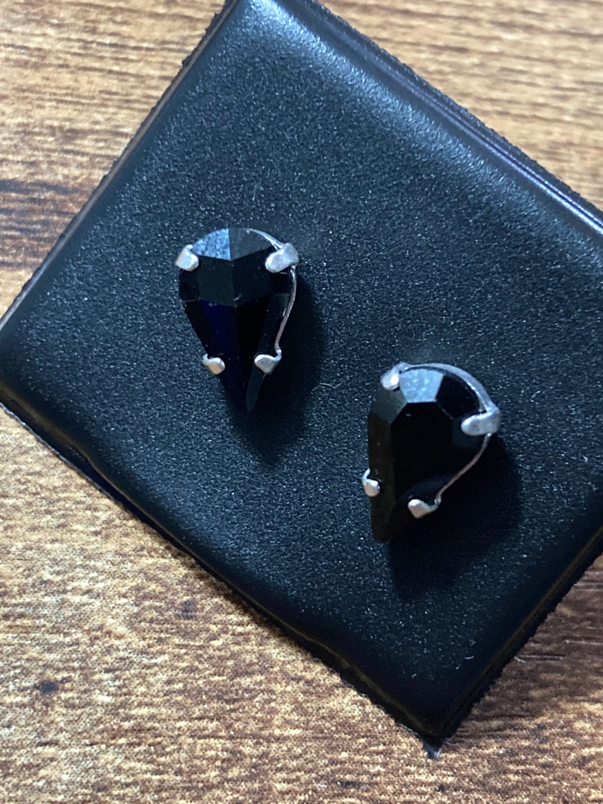 Black glass rhinestone silver plated teardrop crystal earrings pierced 15mm