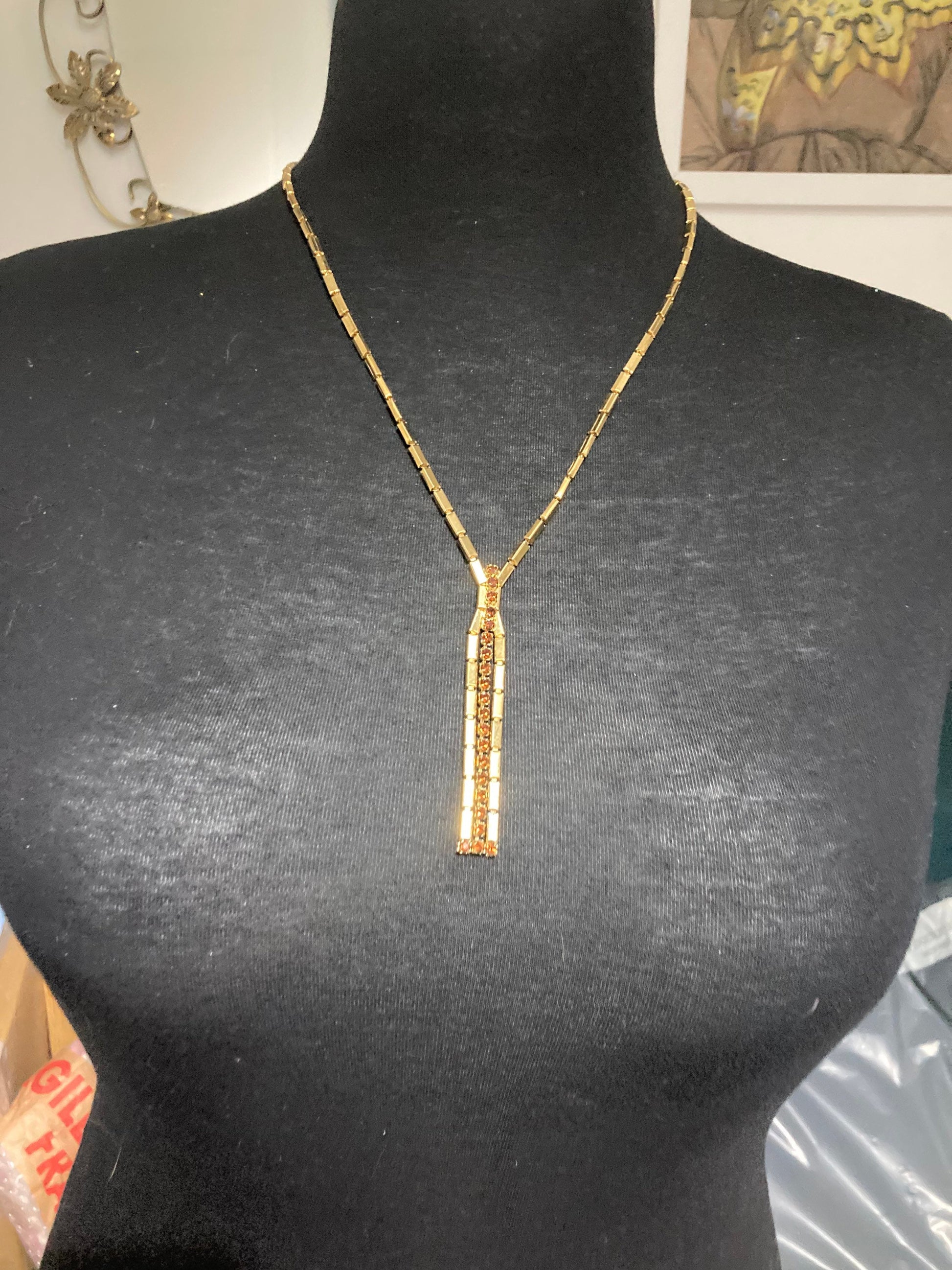 Vintage gold tone cognac brown glass diamanté necklace