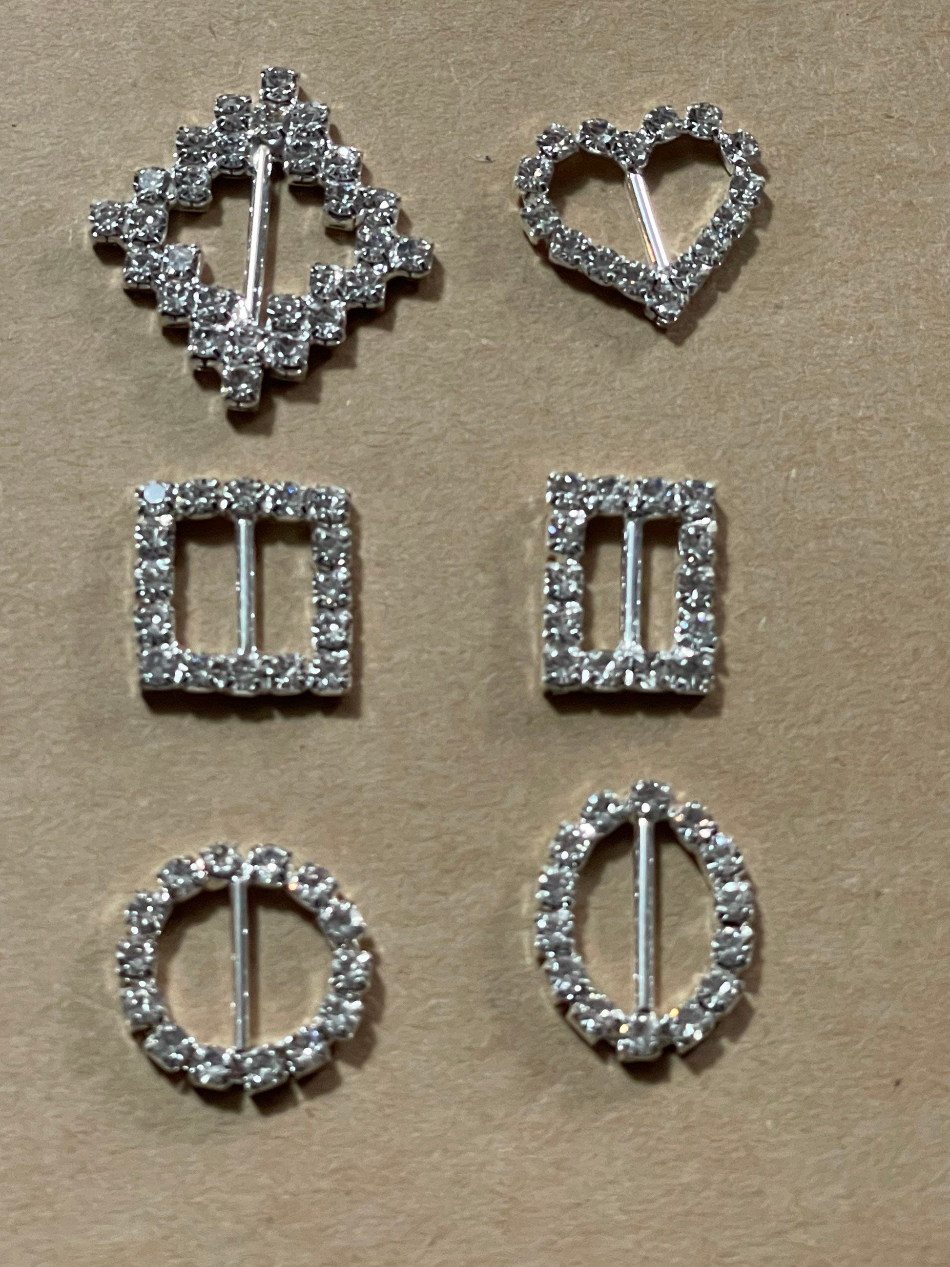Miniature diamanté belt buckles various sizes