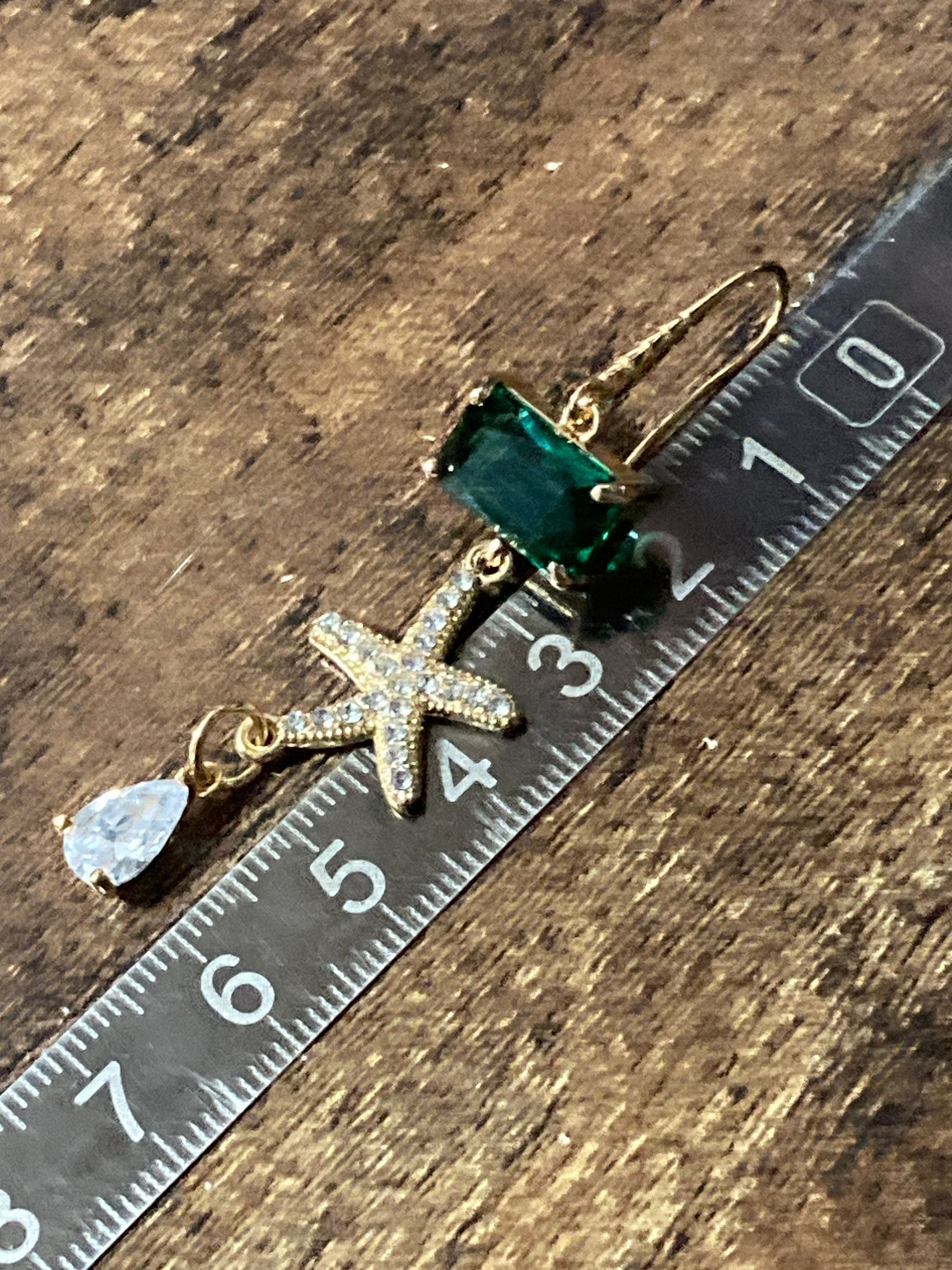 18k gold plated emerald green & clear Crystal diamanté starfish earrings