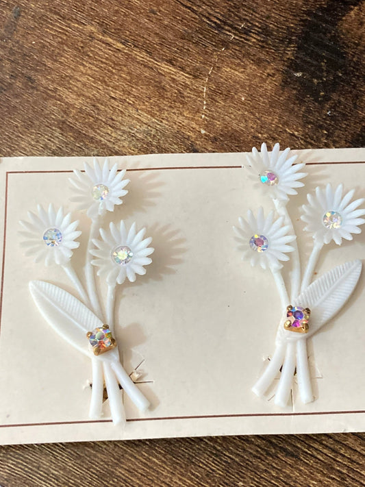 white plastic floral bouquet clip on earrings with diamante AB paste stones Vintage
