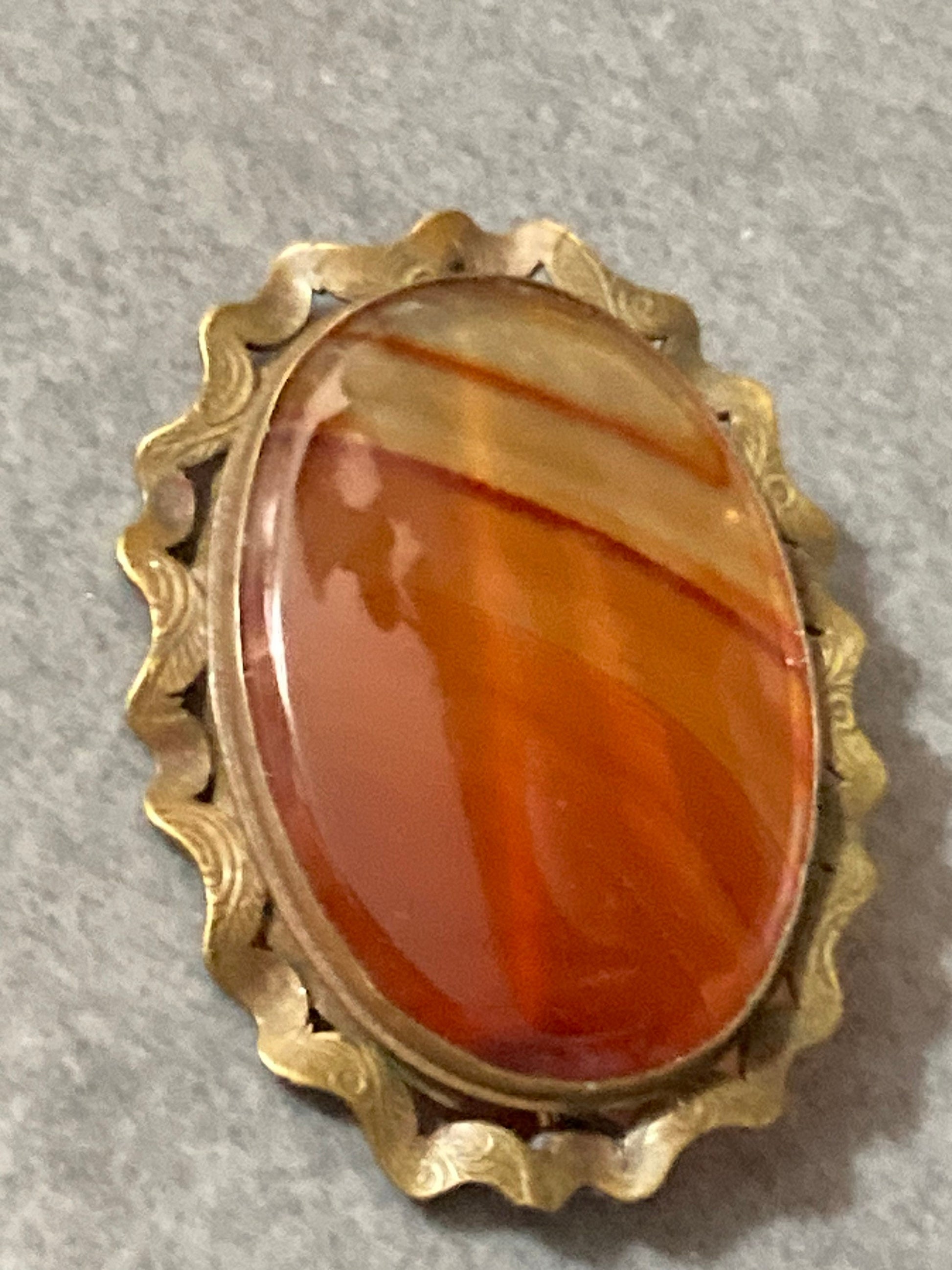 Antique banded Agate Brooch Scottish brass or rolled gold
